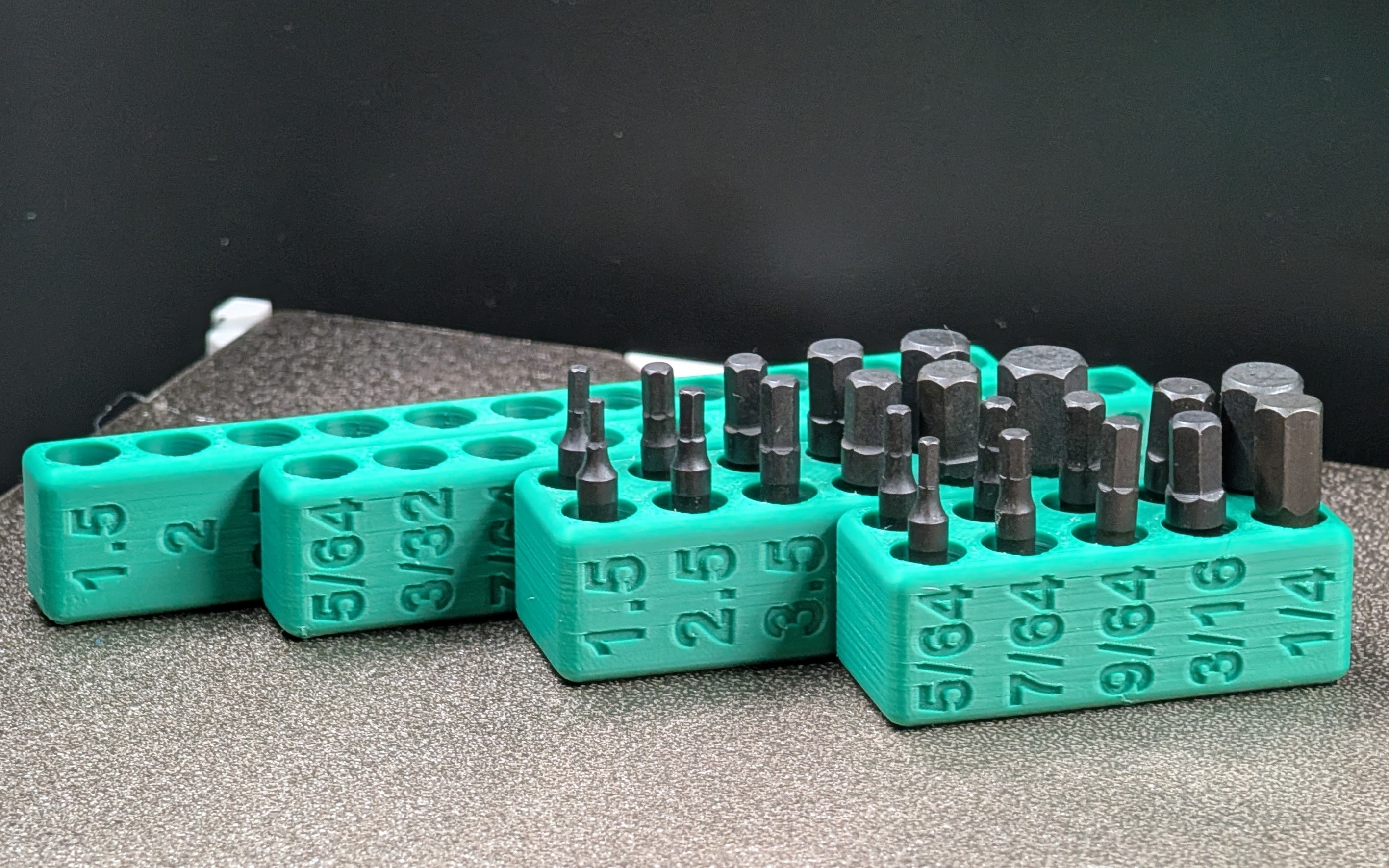 Magnetic Bit Holder Parametric Python Script(build123d)