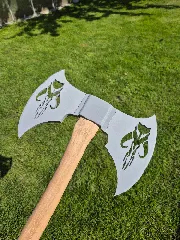 Mandalorian battle axe