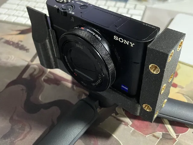 Camera Cage for Sony RX100 Mark V with 1/4" Threaded Inserts