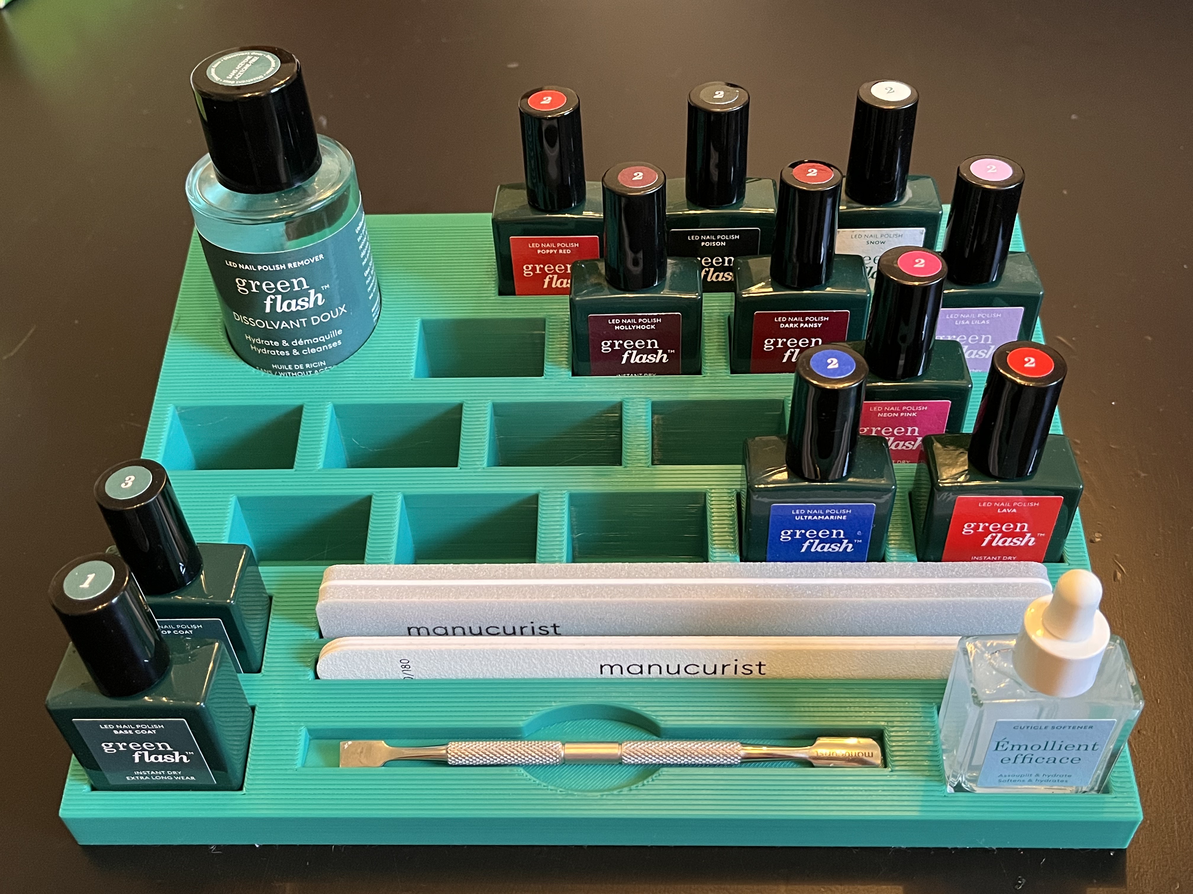 Manicurist Green Flash nail polish stand