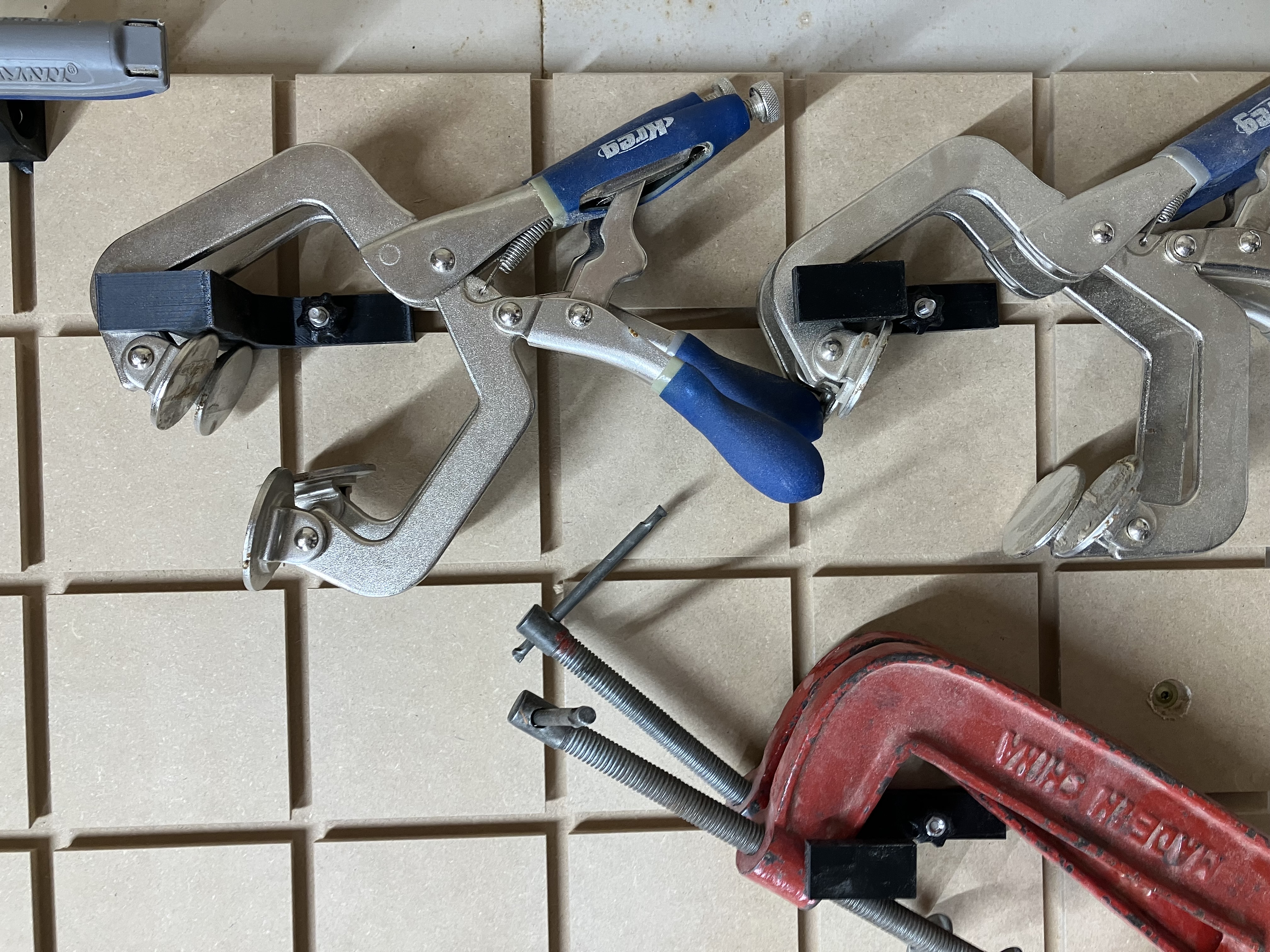 Bracket-Shopsmith, Kreg clamps and C clamps
