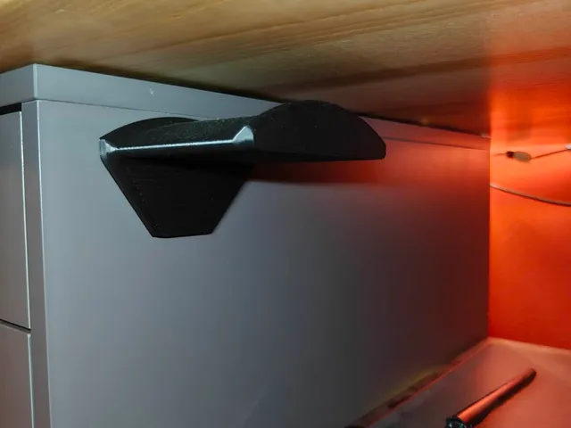 Headphone hanger