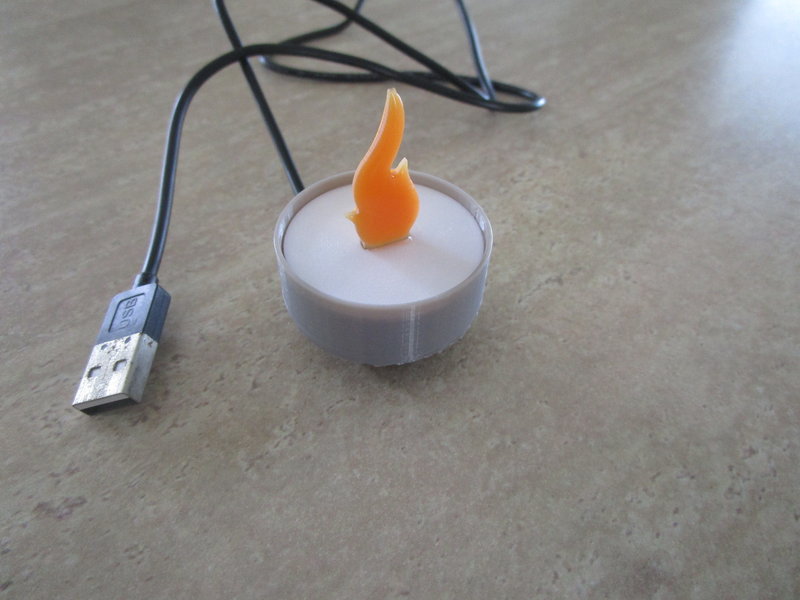 USB LED Flickering Flame Tea Light Adaptation