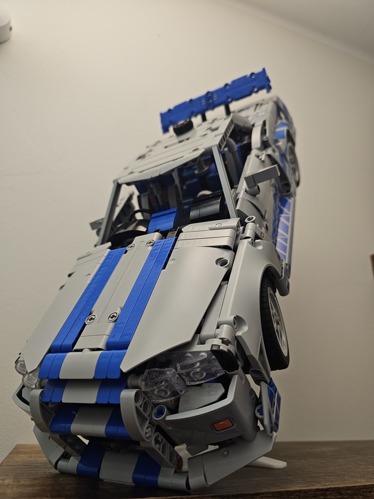 Lego Technic Nissan GT-R 42210 Stand Holder