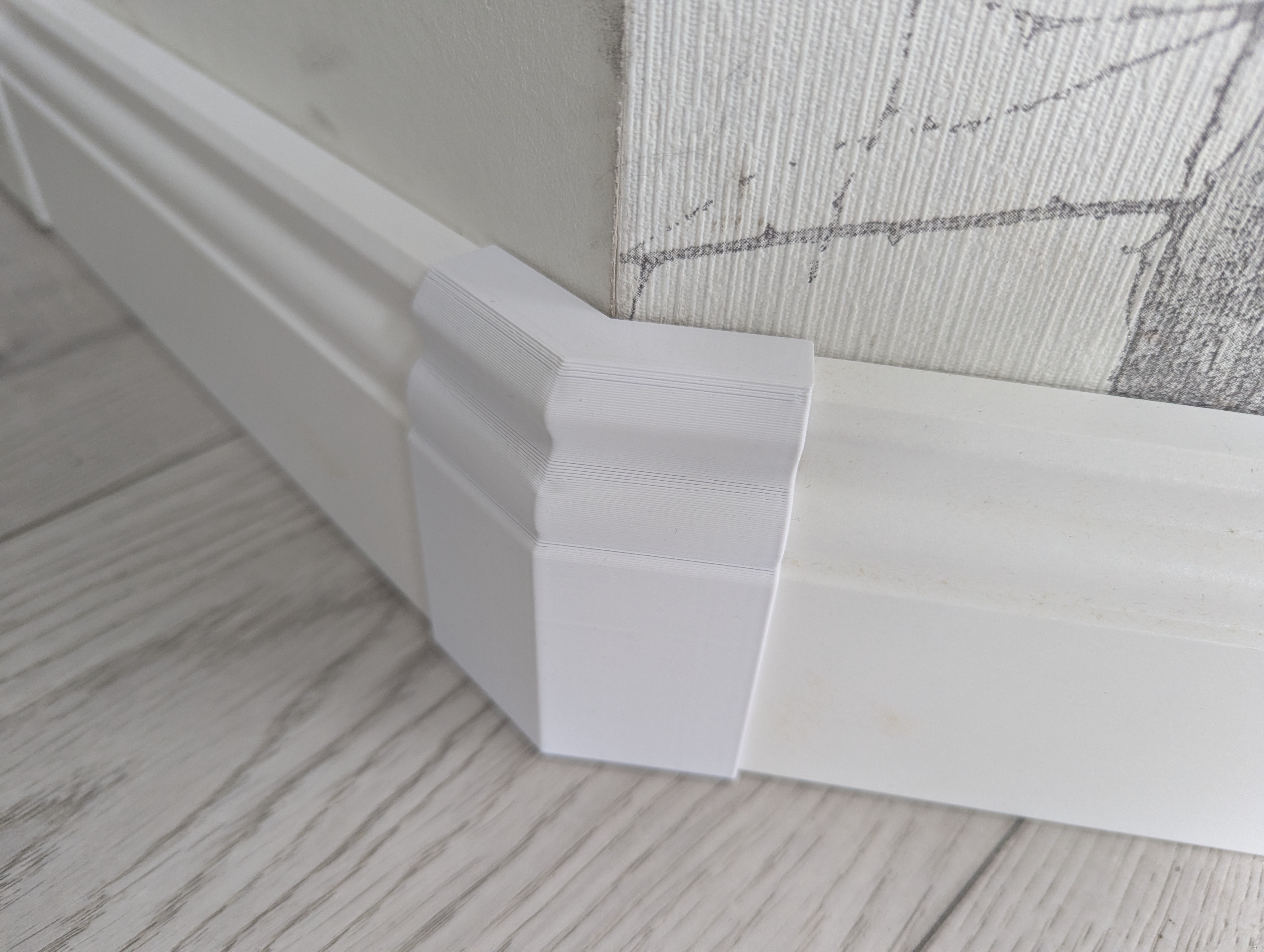 PARAMETRIC Edges for baseboards "Hamburger Leiste" 80mm