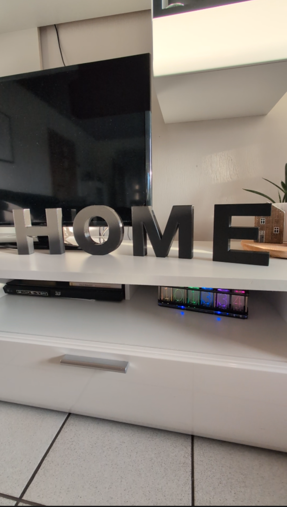 Letter Decoration (HOME)