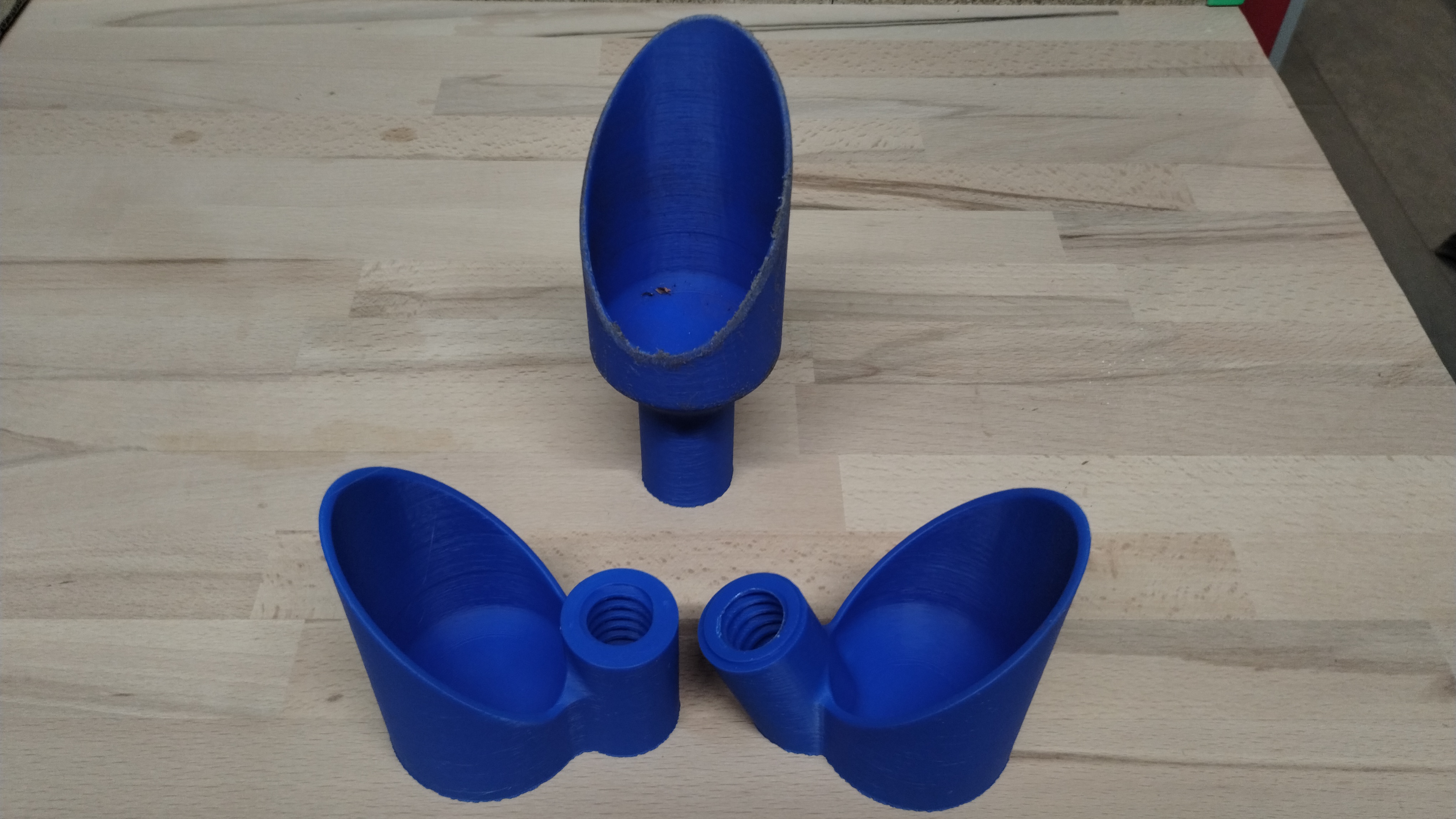 Gutter Scoop For painters extension pole, for roof cleaning.