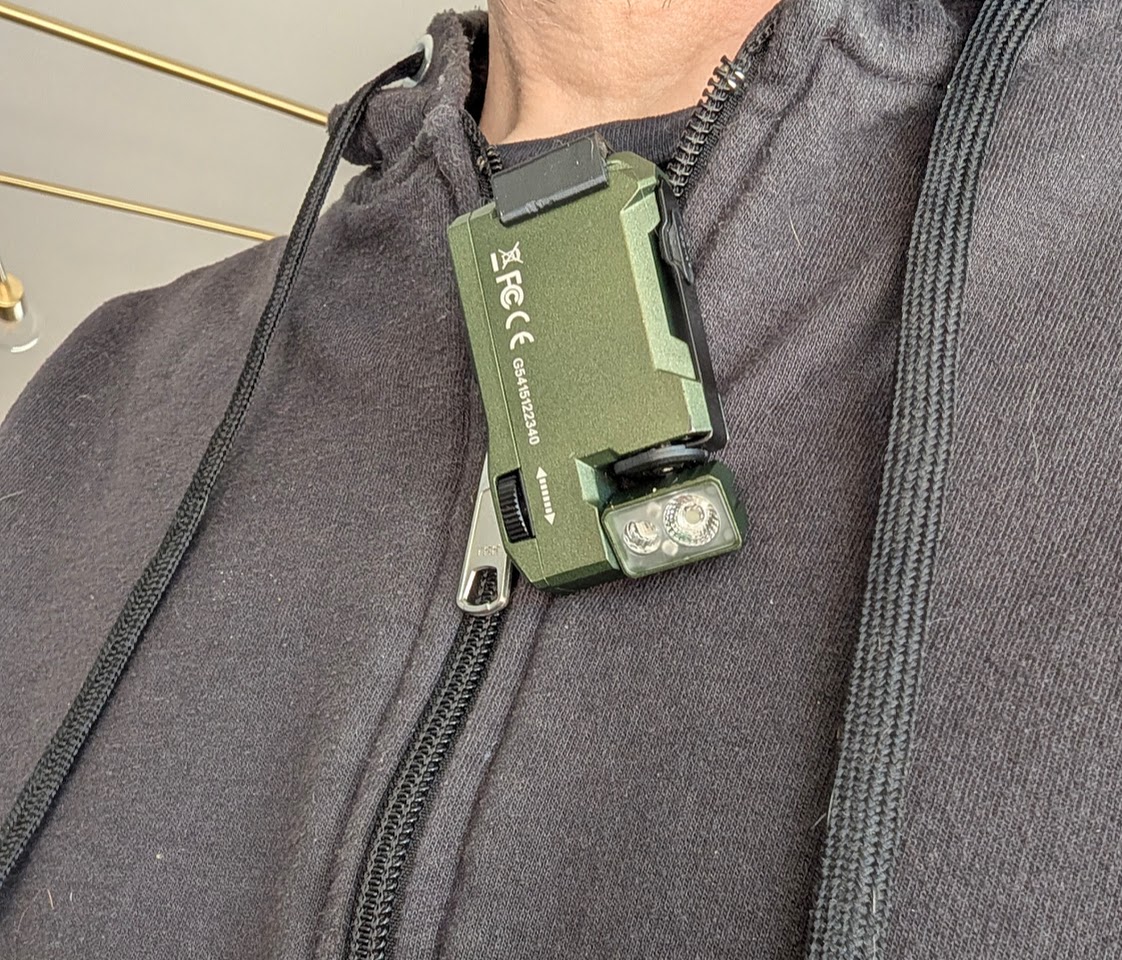 Wuben G5 upside down clip.