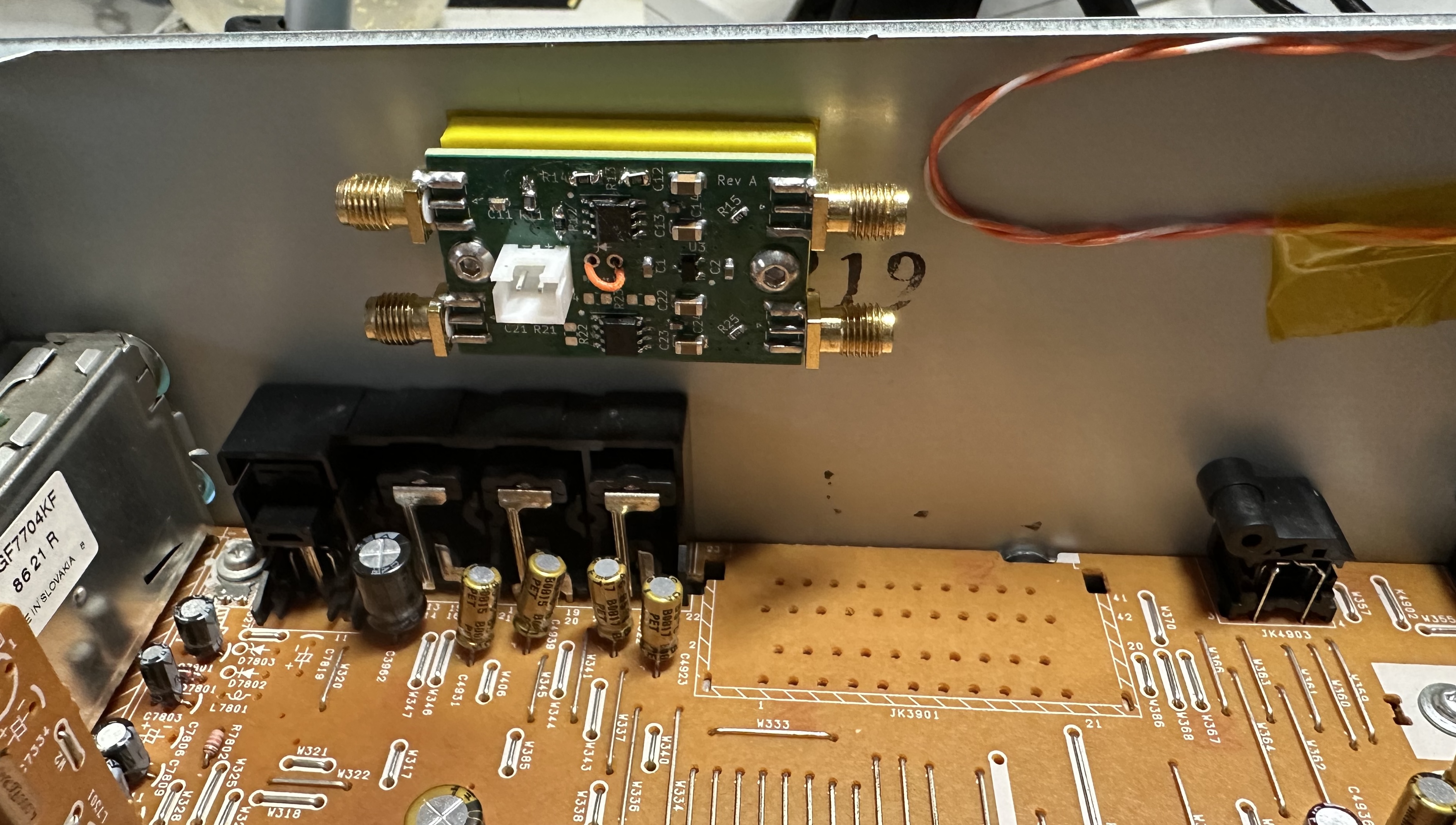 VHS RF Amp ADA4857 Magnetic Mount
