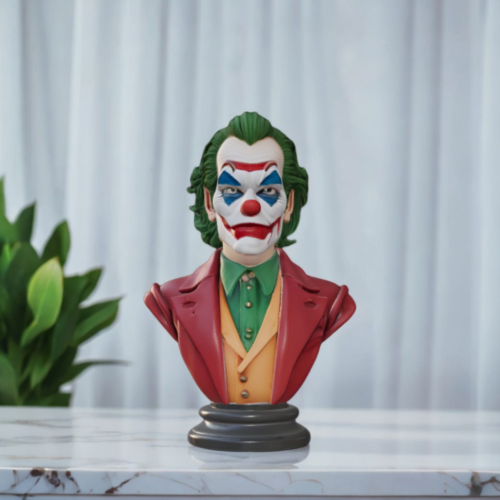 Joker Statue