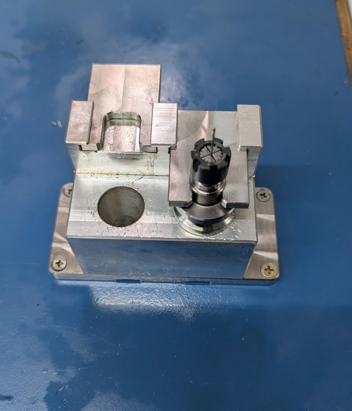 ISO 20 / SK20 Toolholder Fixture – ER11 / ER16