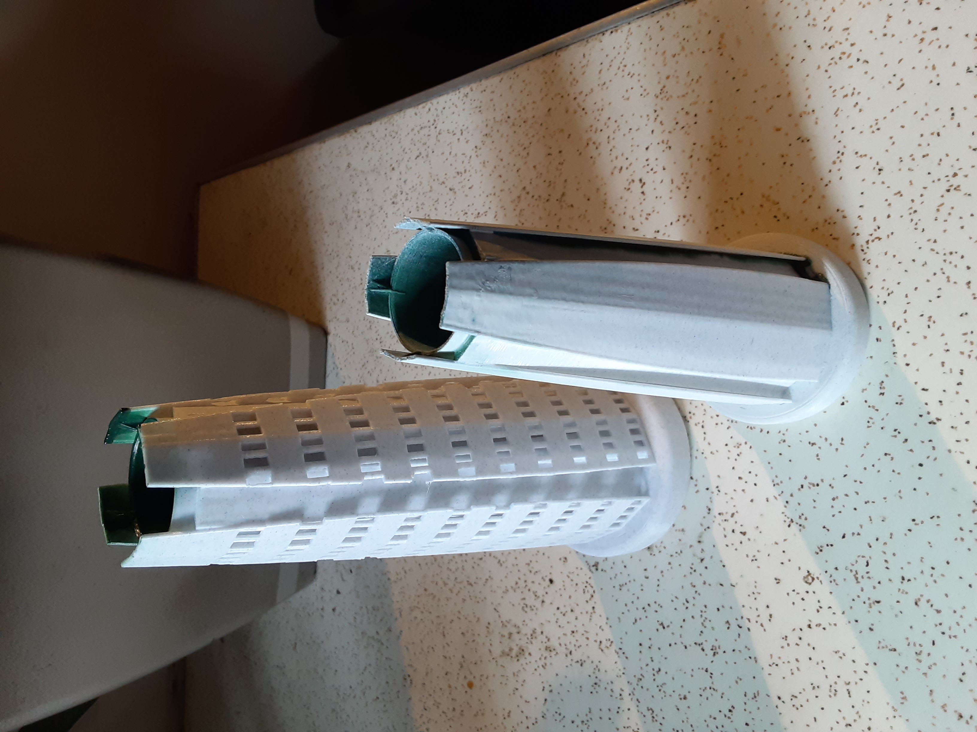 mini Torre vase