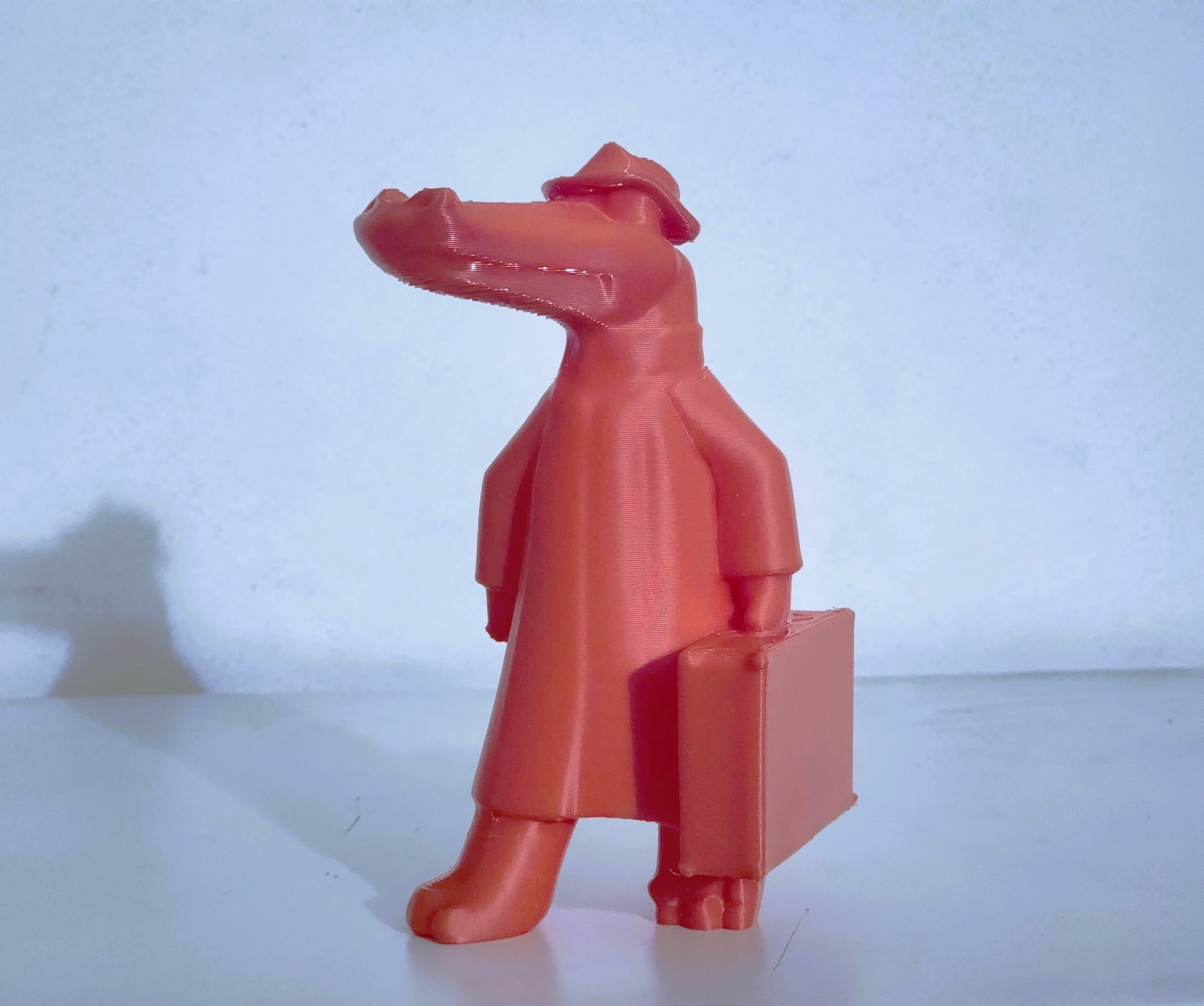 Traveller alligator figure