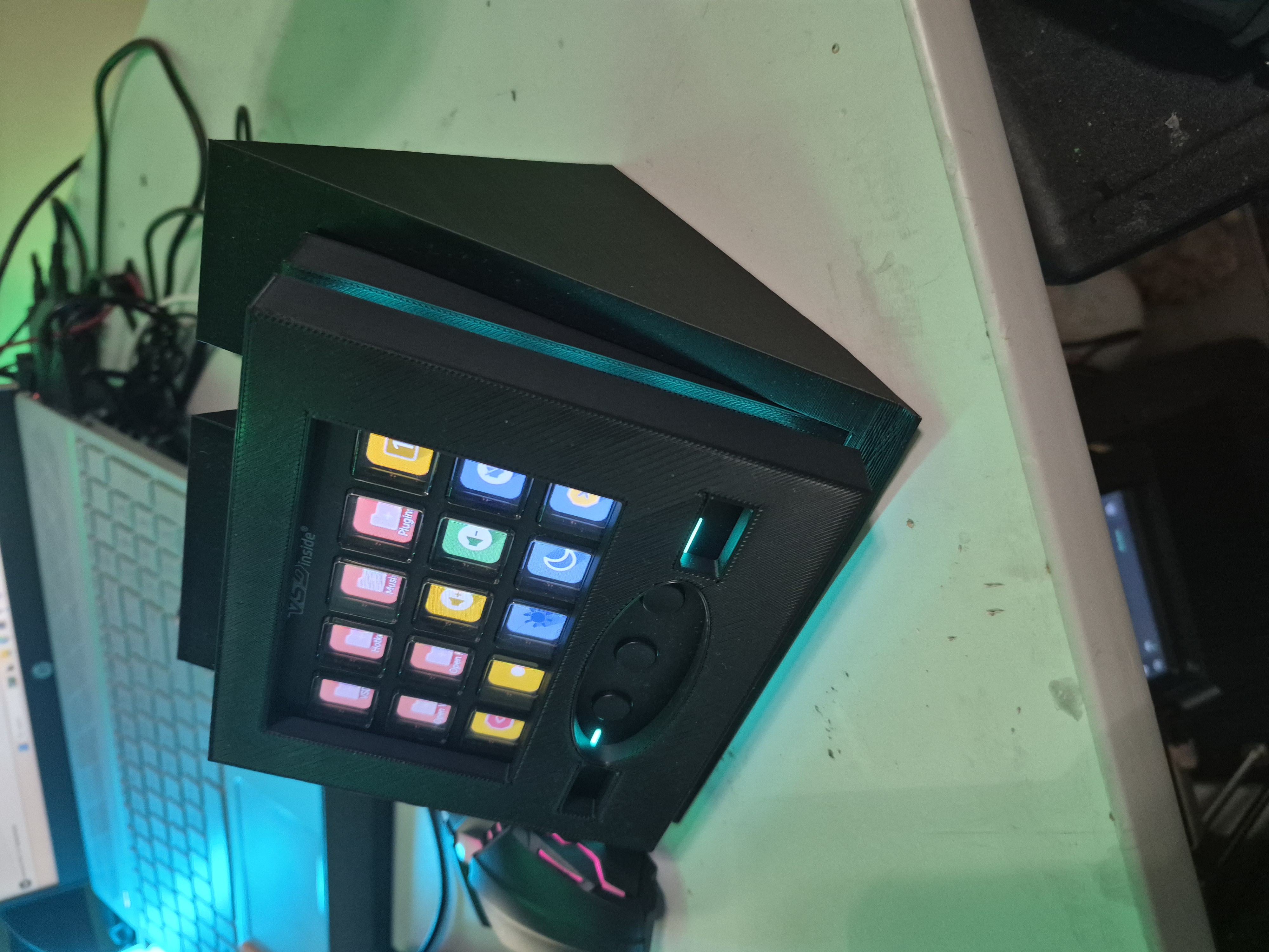 VSD inside stream dock