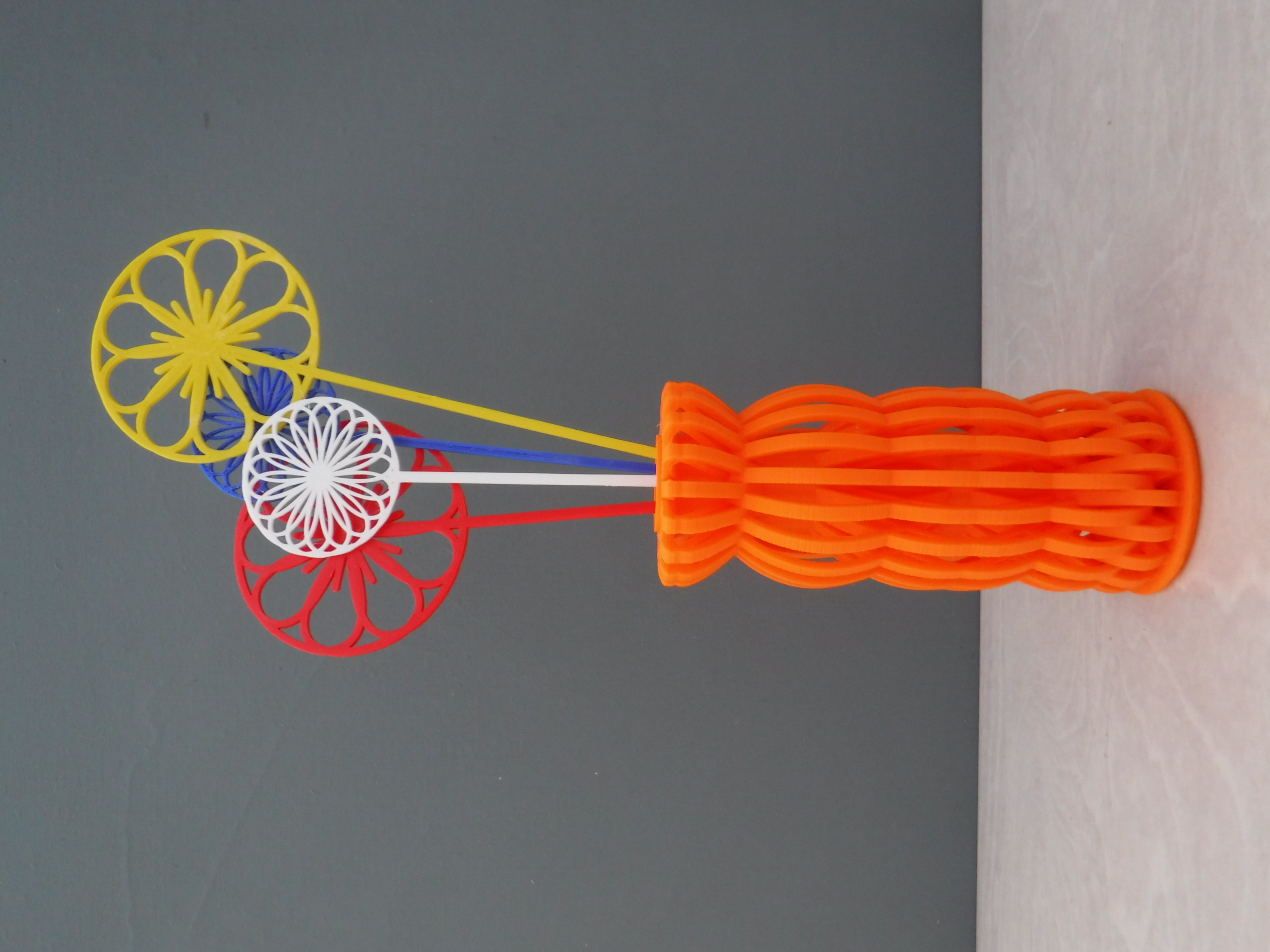 Lissajous Vase and Flowers