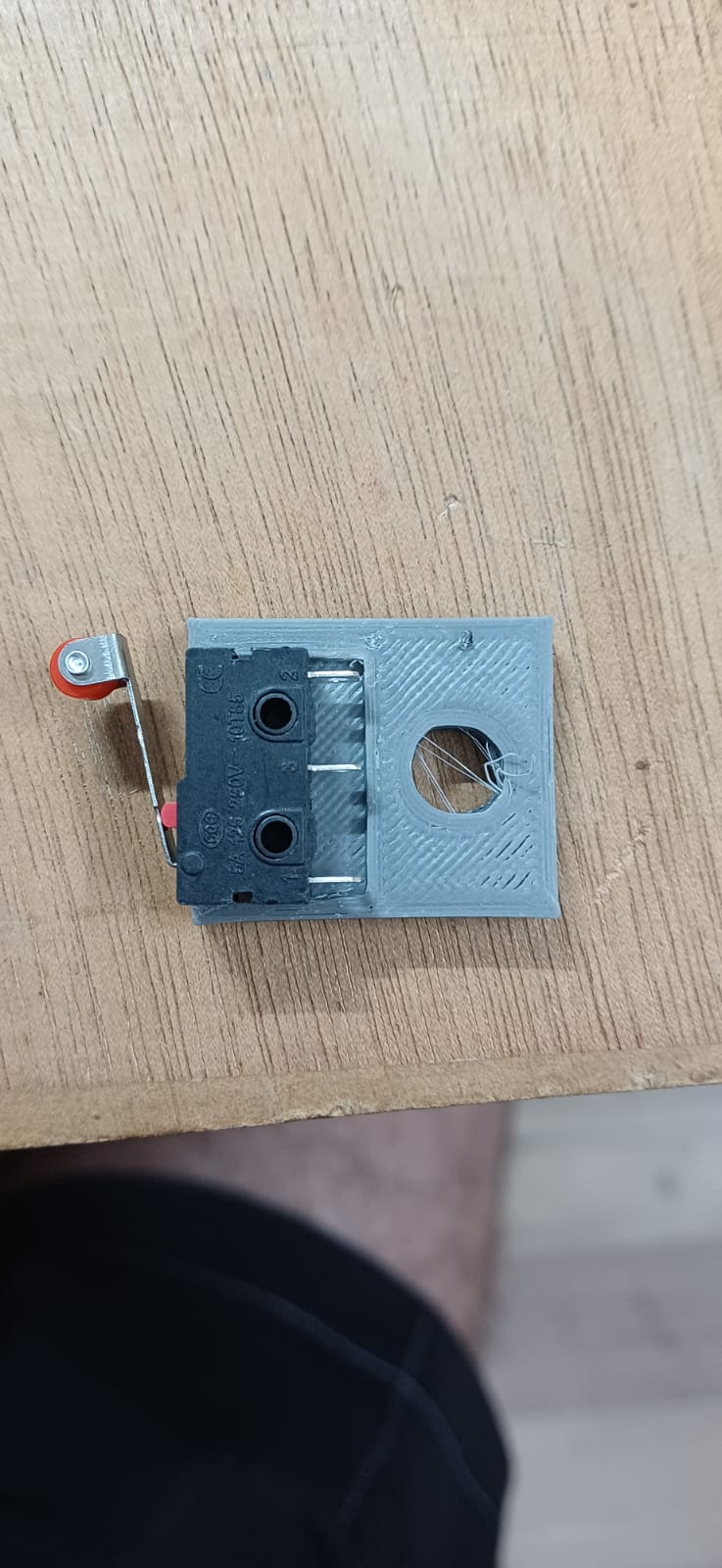 3D-Printed Bluetooth Trigger Mount for AQBP-10t85 Switch (X-Axis Printer Compatible)