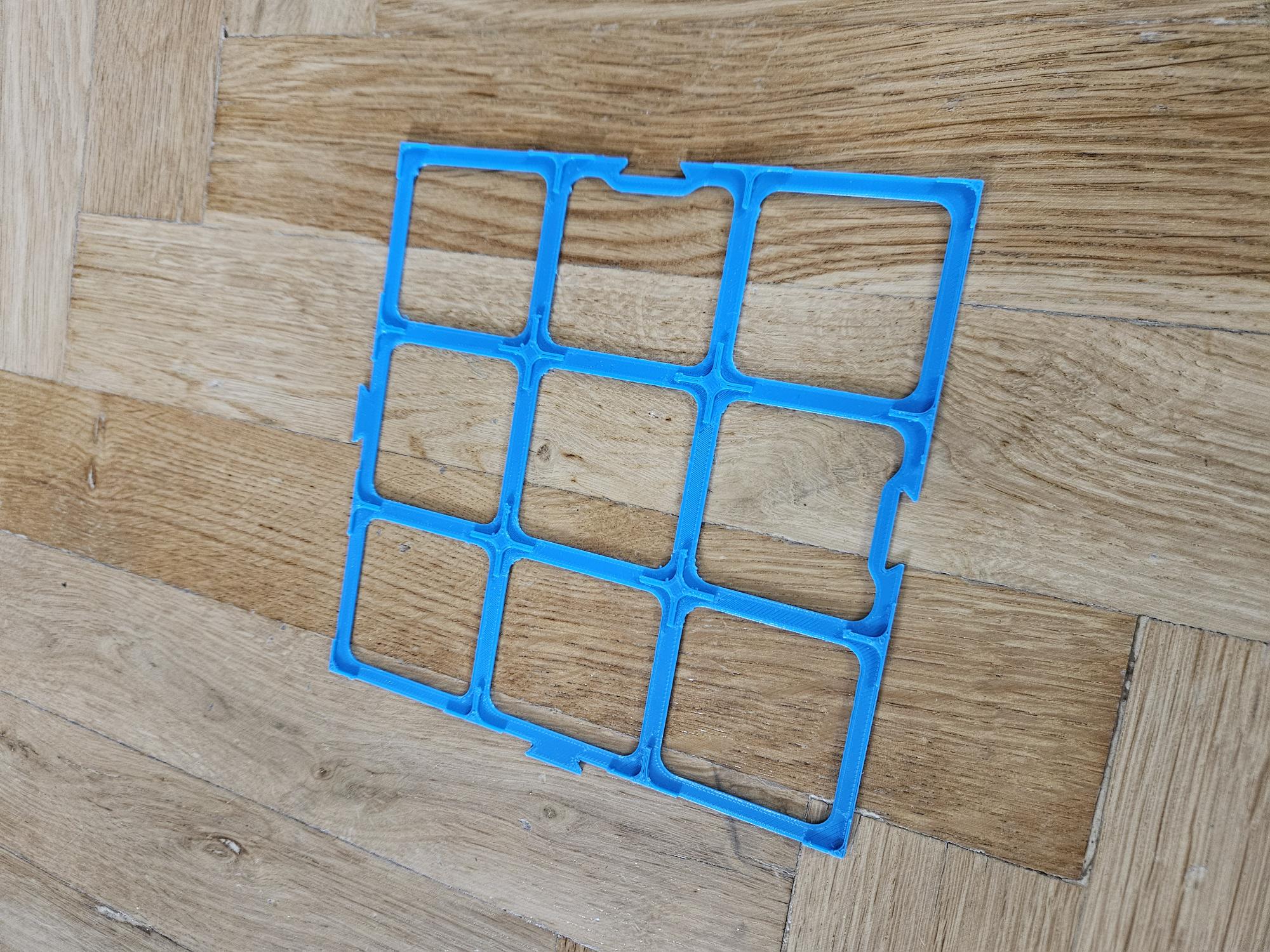 Lovci Pokladu - tile grid