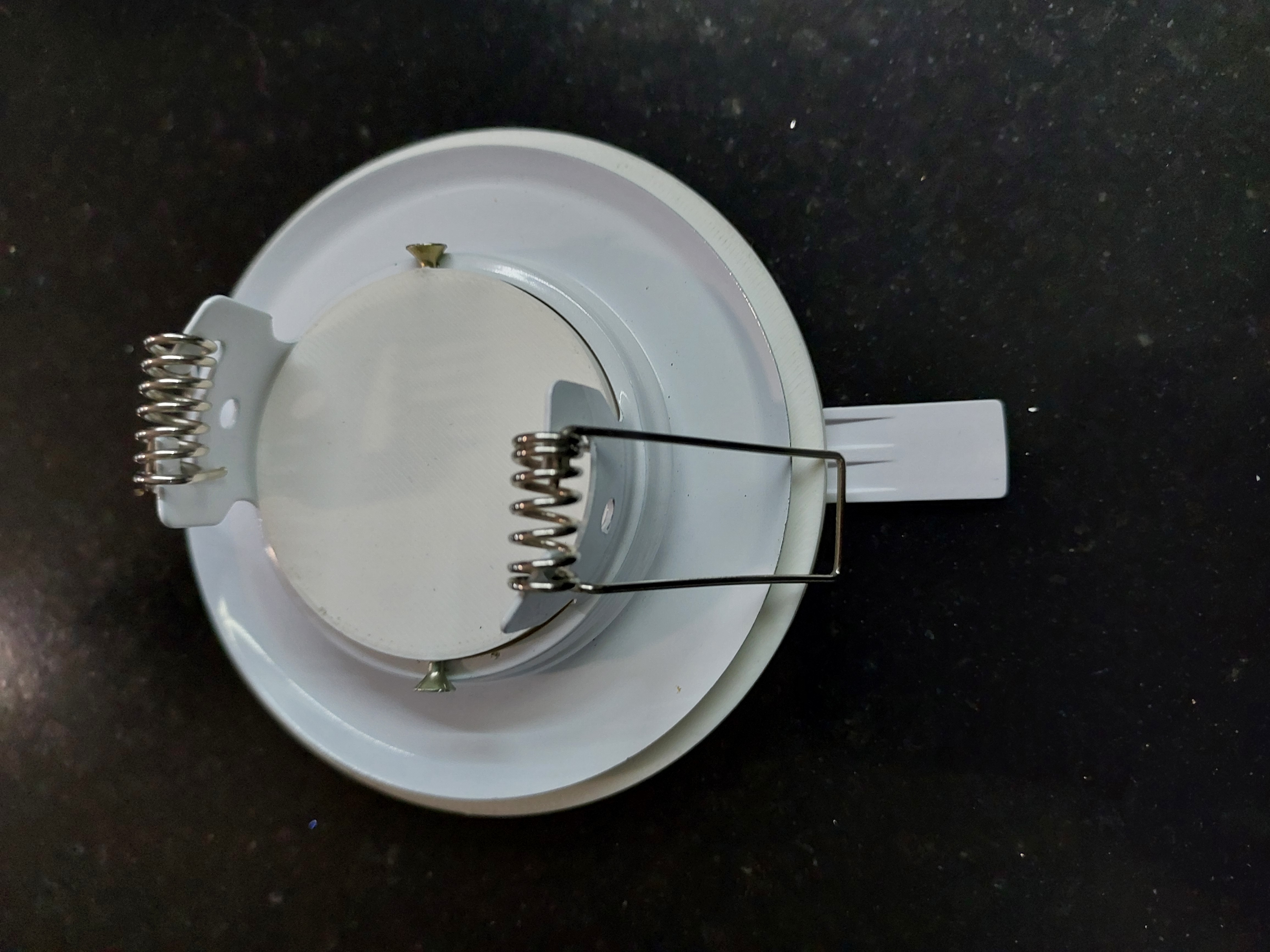 Unify AP mount adapter for halogen drywall lamp fixture