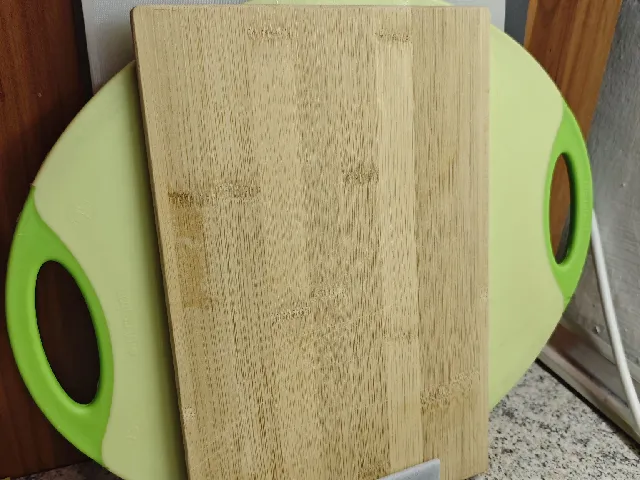 Everydays 003 – Cutting Board Holder