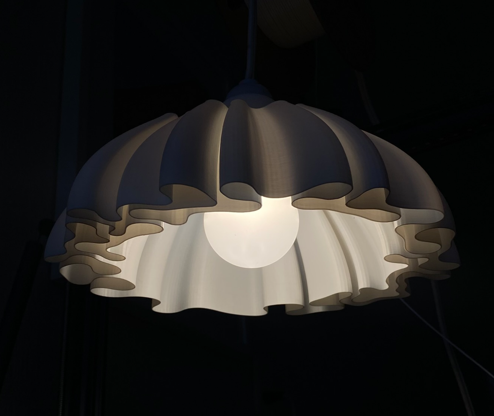 Wavy bowl/lamp more waves 3D model thumbnail