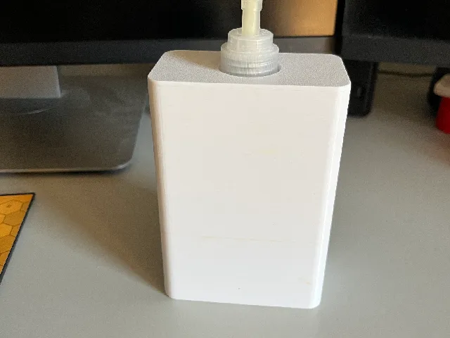 Small Soap Dispenser Cover (7.5 oz)