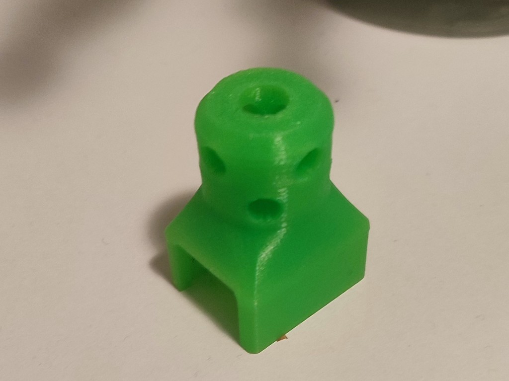 Kia/Hyundai Headlight bulb removal tool by eried Download free STL model