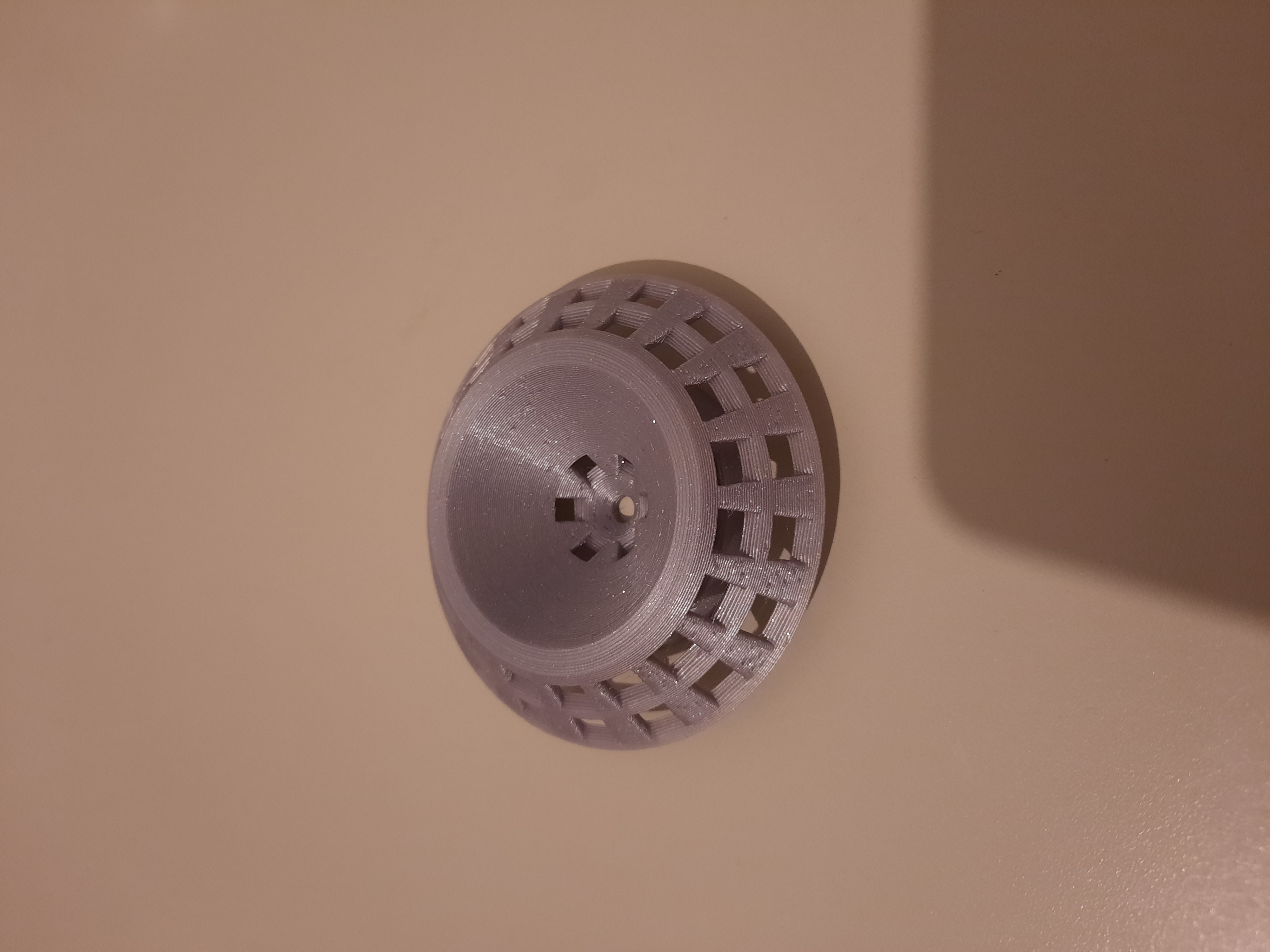 Miniatura 2 do modelo 3D Universal drain strainer - round and angular