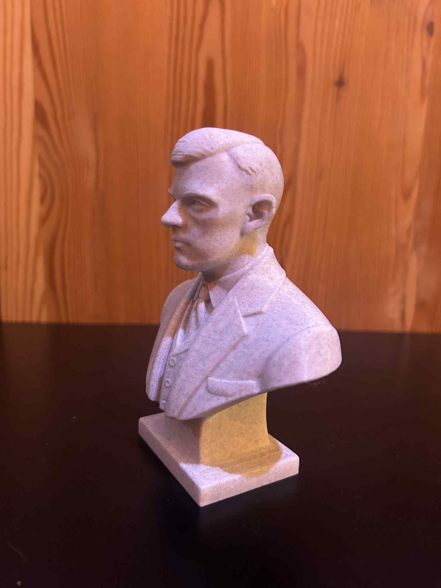 Miniatura 3 do modelo 3D Alan Mathison Turing - Bust