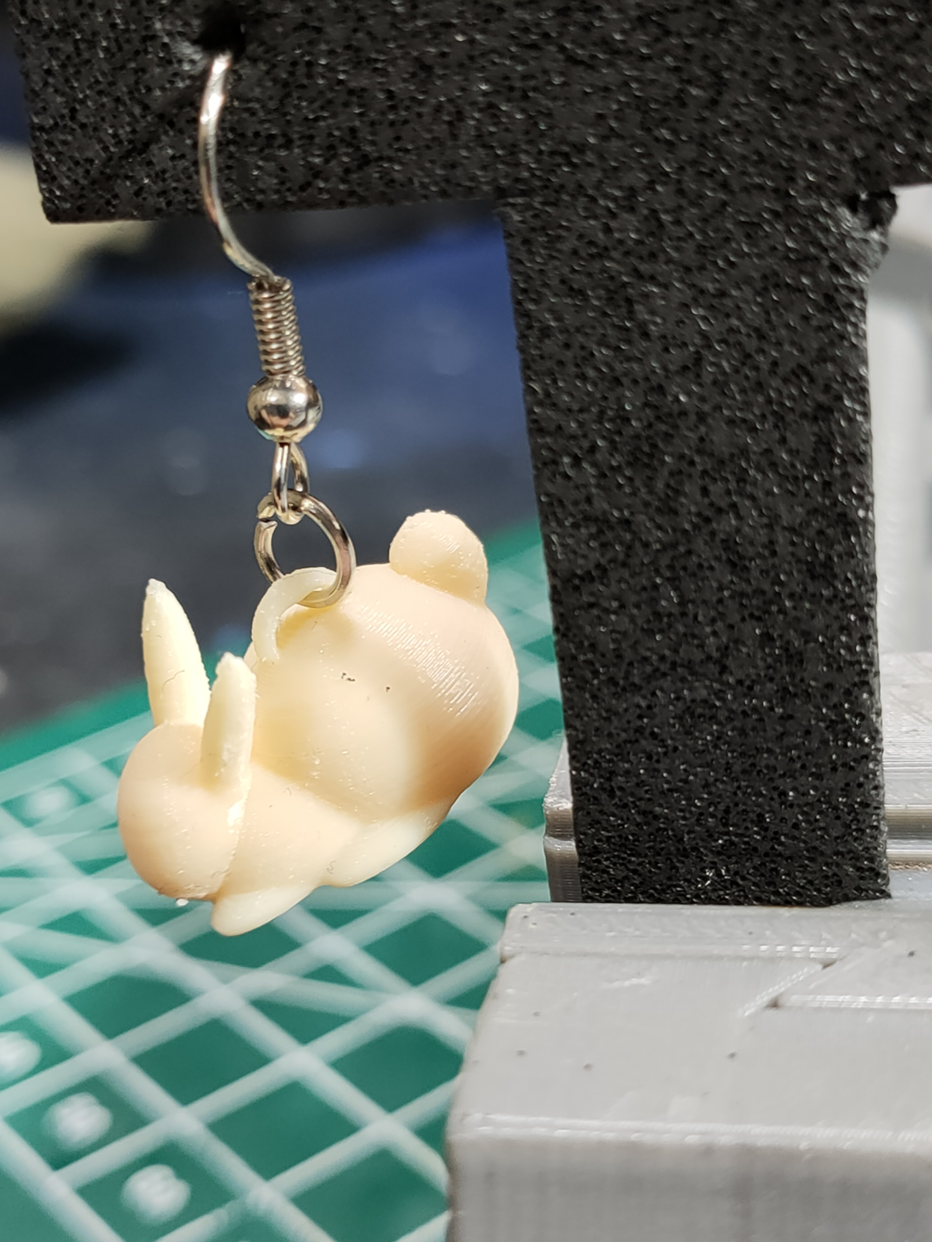 Miniatura 3 do modelo 3D Bunny Ear-ring