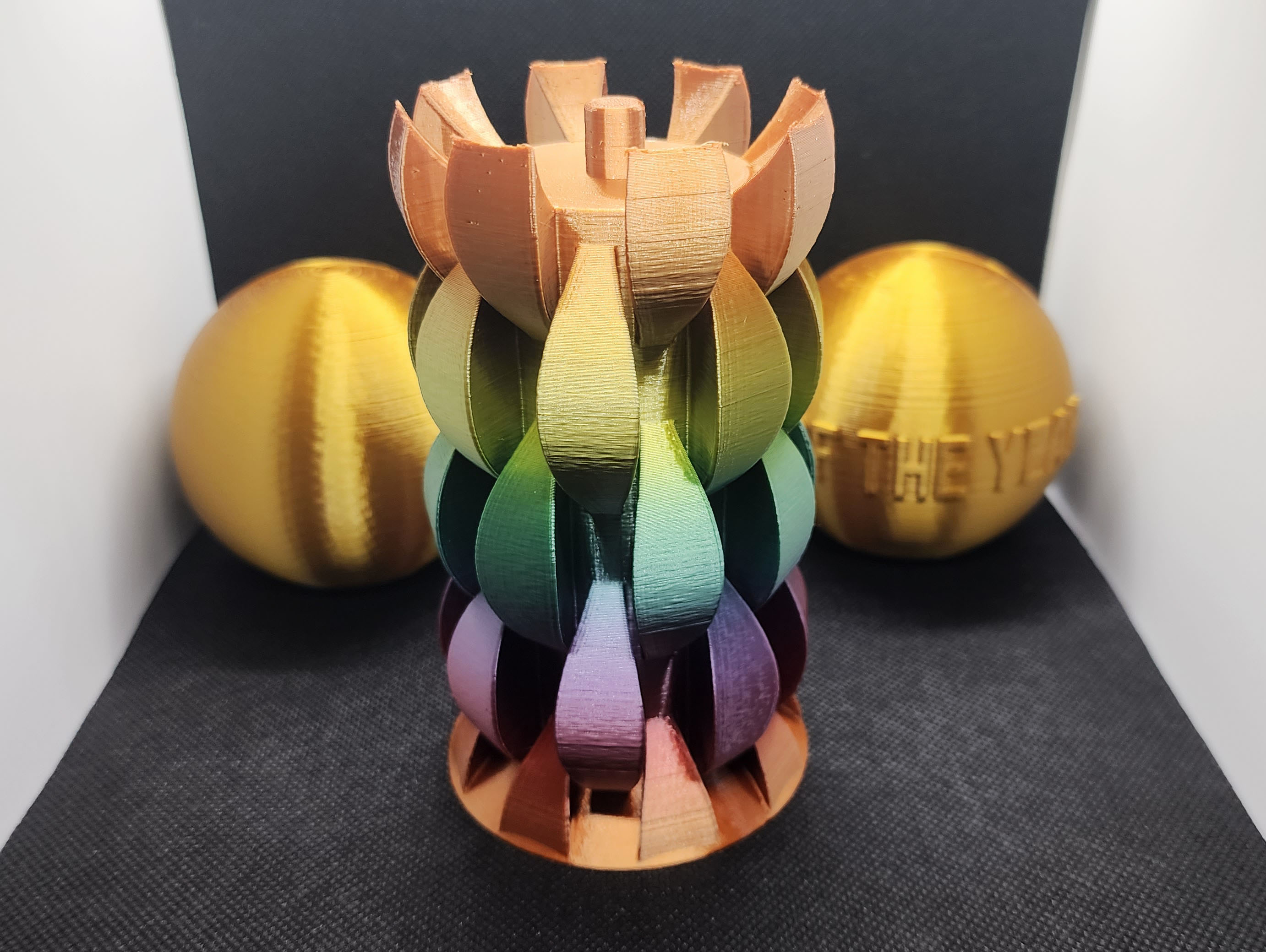 Miniatura 2 do modelo 3D Elegant Trophy 2-Piece Customizable