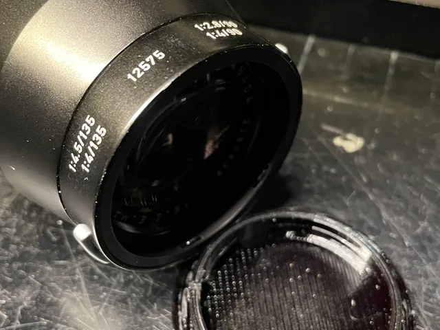 Leica cap for the 12575 sun shade