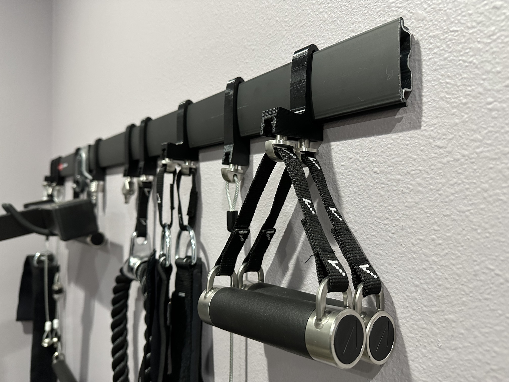 Vitruvian Form Trainer+ Fasttrack Attachment Holder