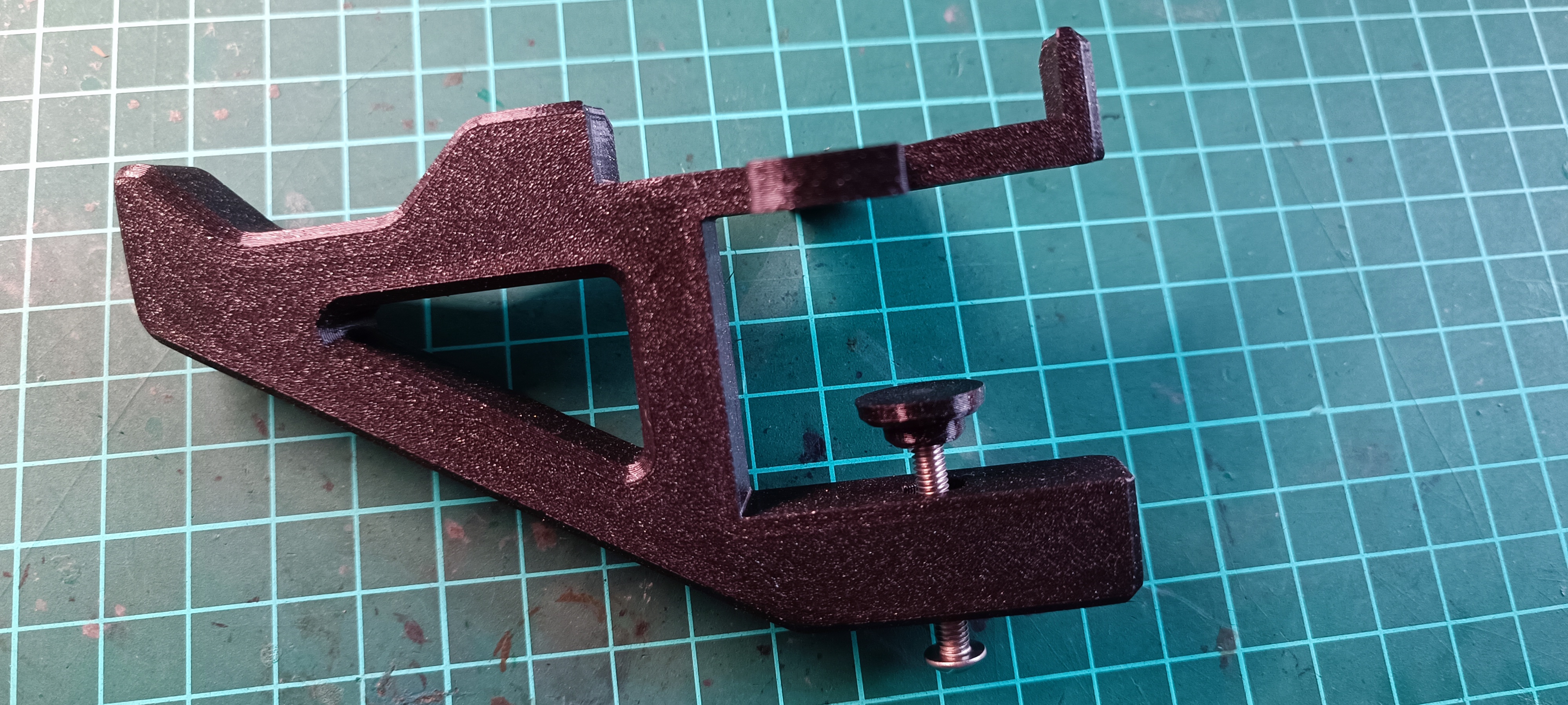 Screw upgrade for Headset holder Jabra Evolve