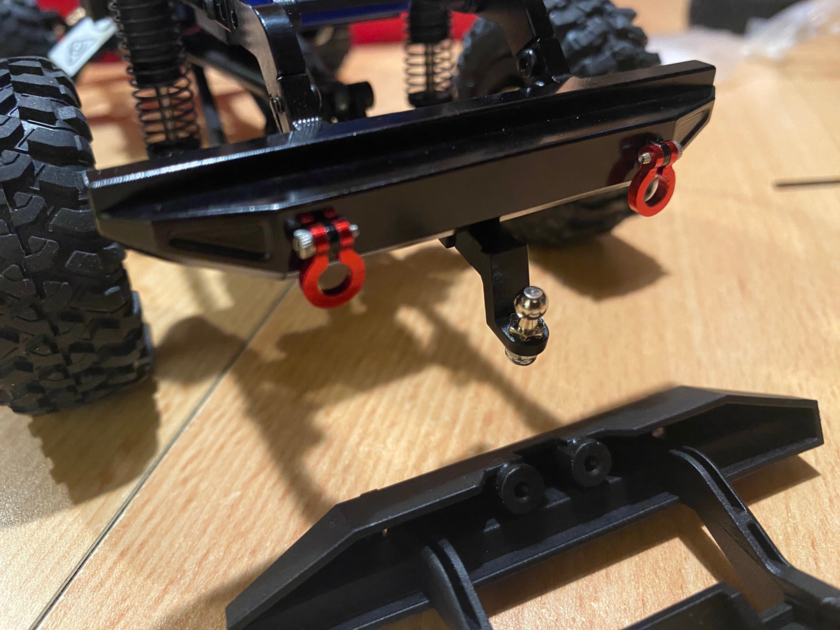 Vgoohobby RC Rear Bumper with Lights Shackles Trailer Hitch Compatible with Traxxas TRX-4 Axial SCX10 90046 90047 SCX10 II 1/10
