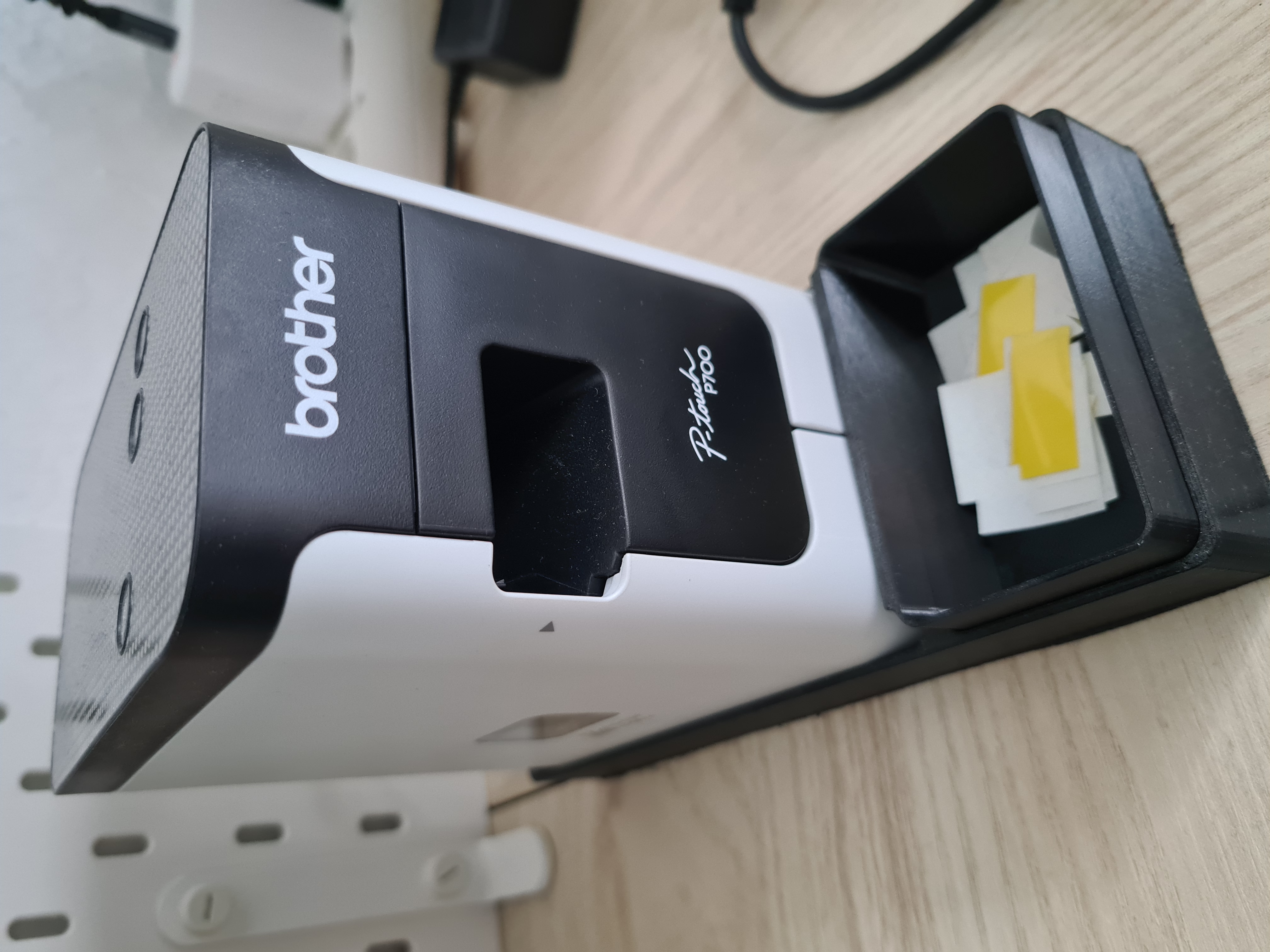 Brother P-touch P700 Auffangschale