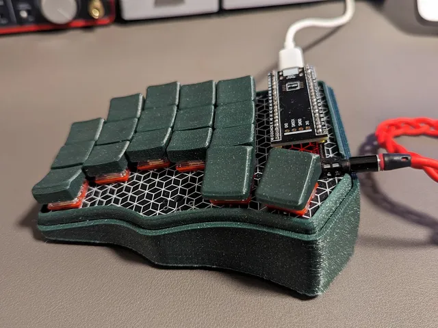 Kailh Choc Ergonomic Sculpted Keycaps