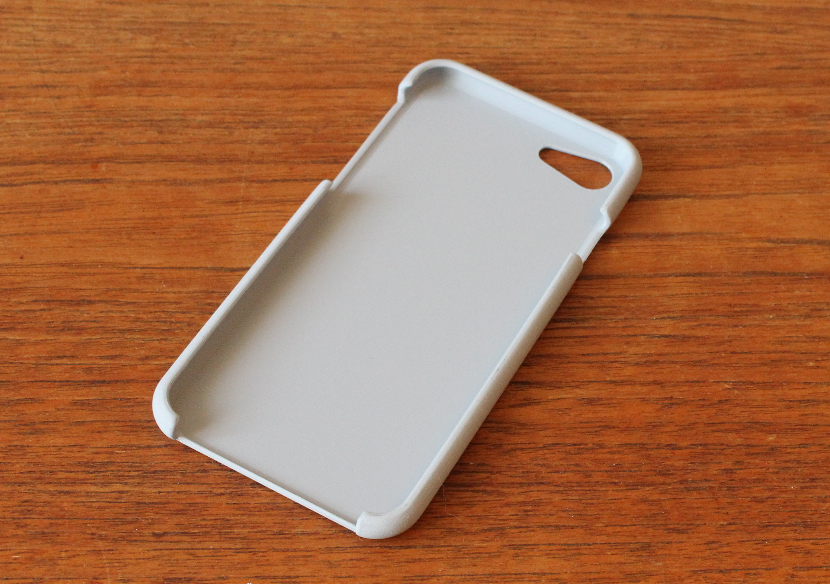 Slim iPhone case (iPhone 7/8 and SE gen 2/3)