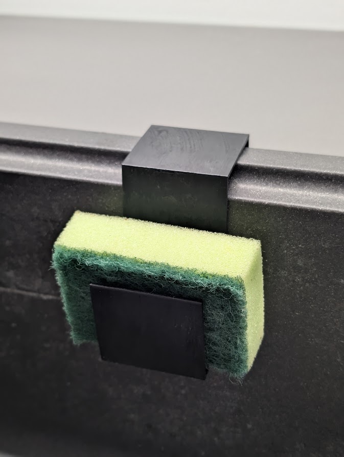 Sponge holder