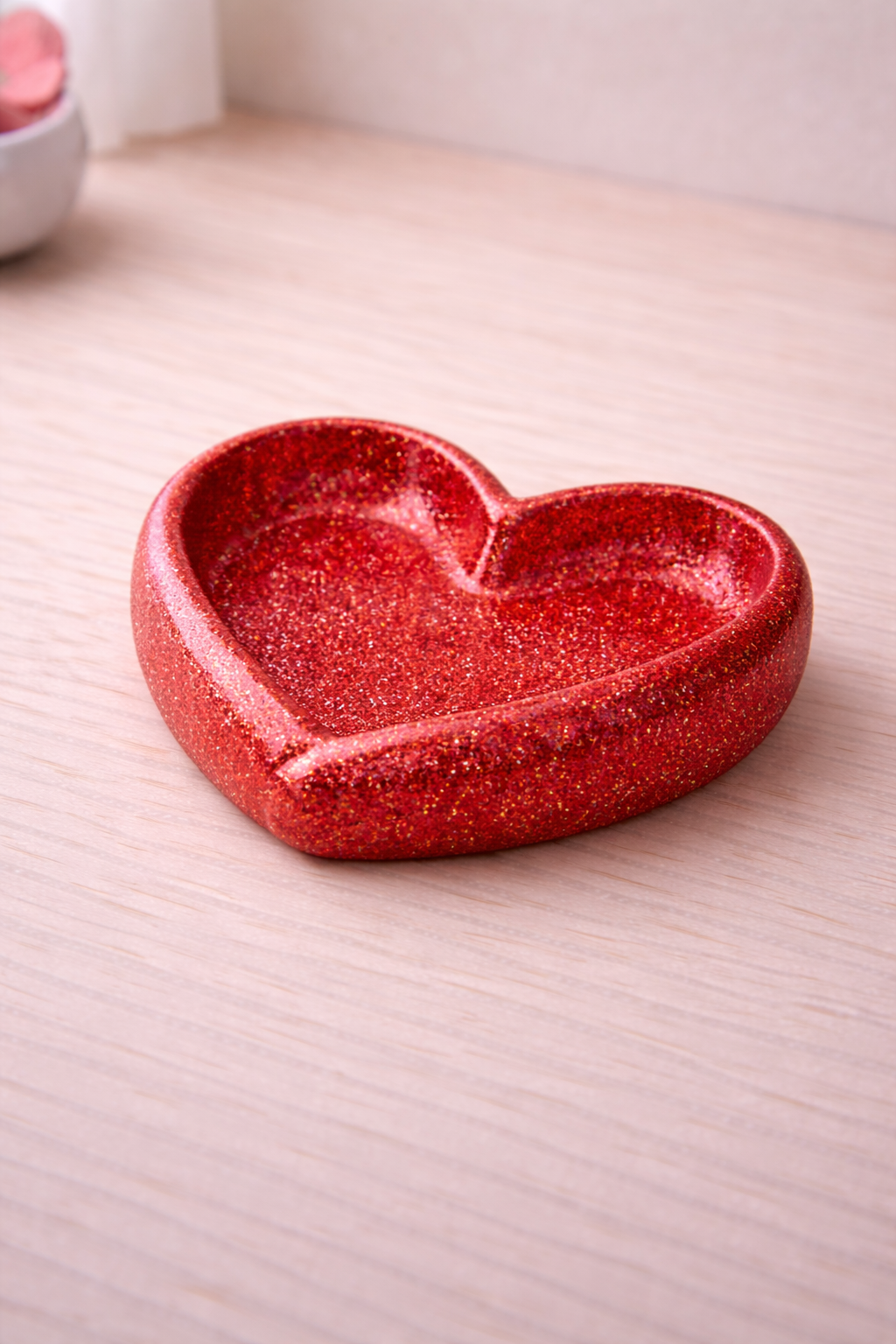 Glitter Red Heart – Elegant Heart Decoration
