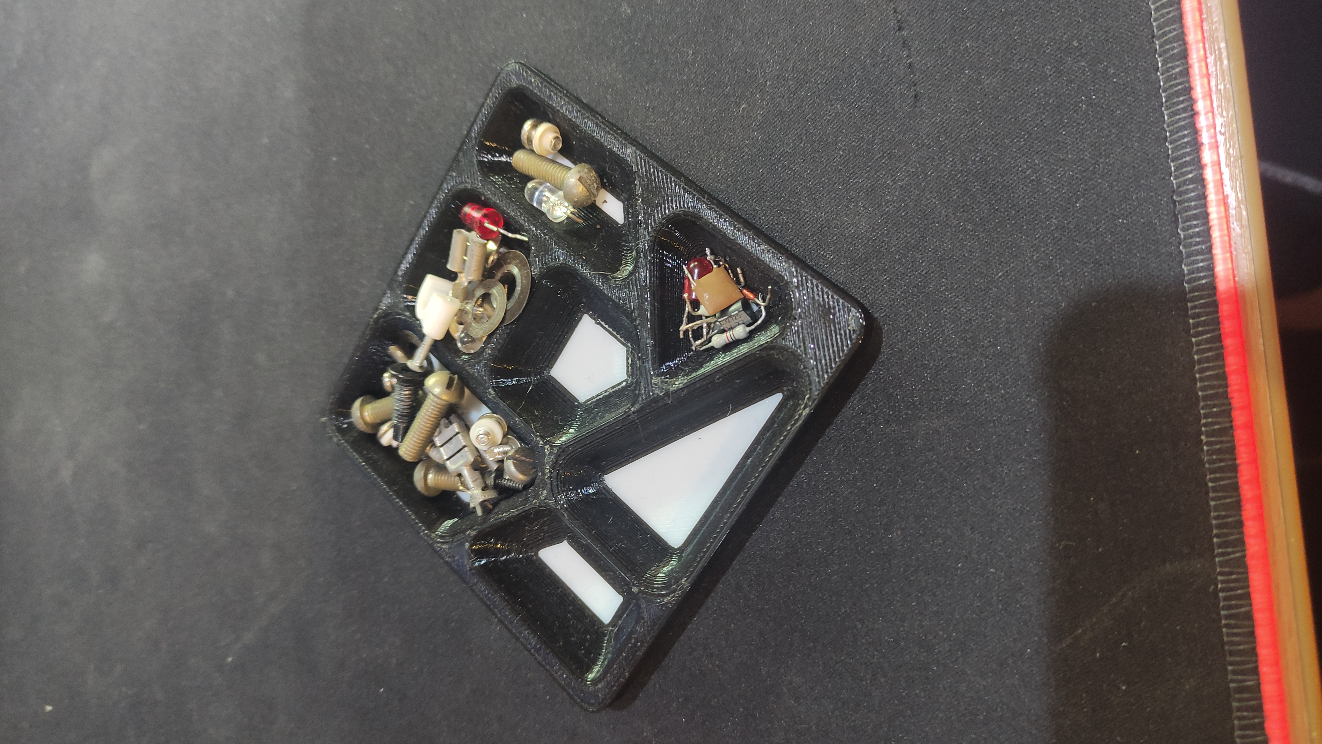Screw Organizer