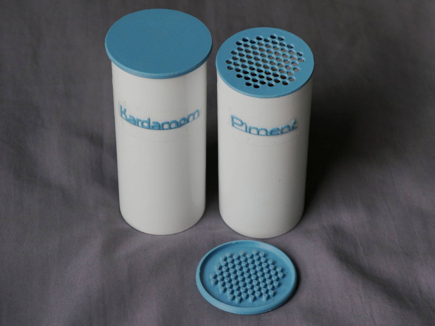 Shaker lid