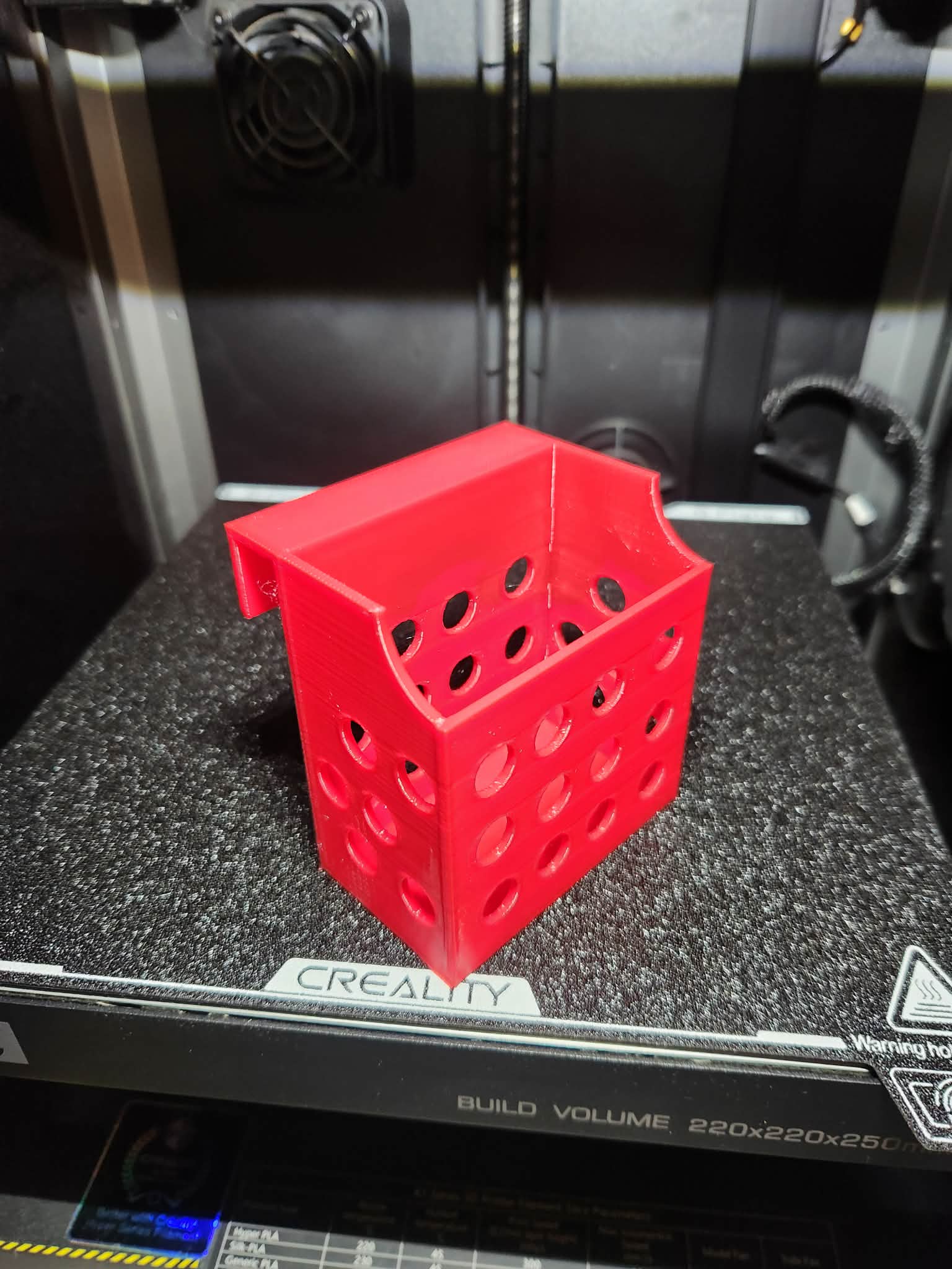 Small hanging box