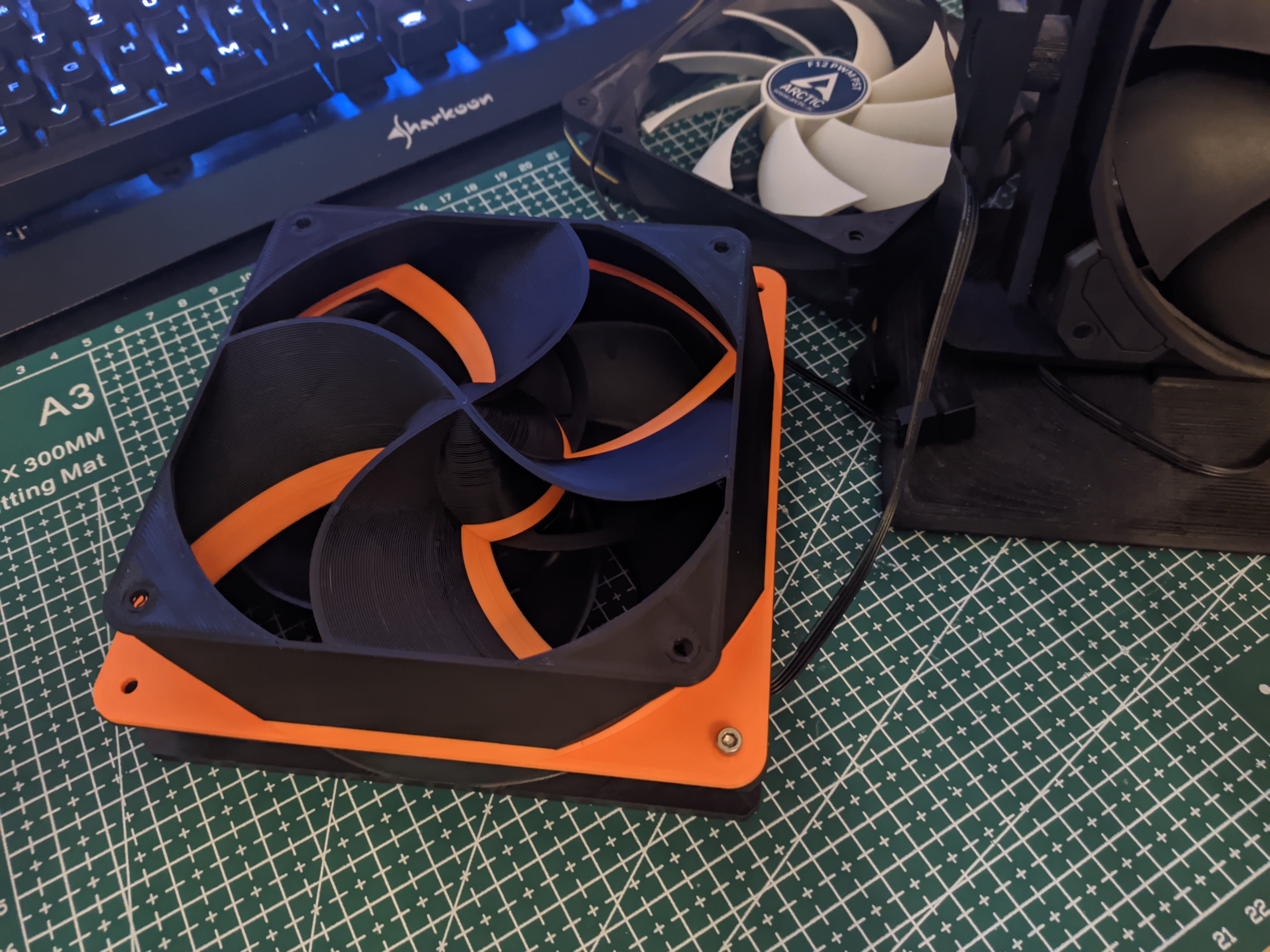 120mm to 140mm Fan Adapter