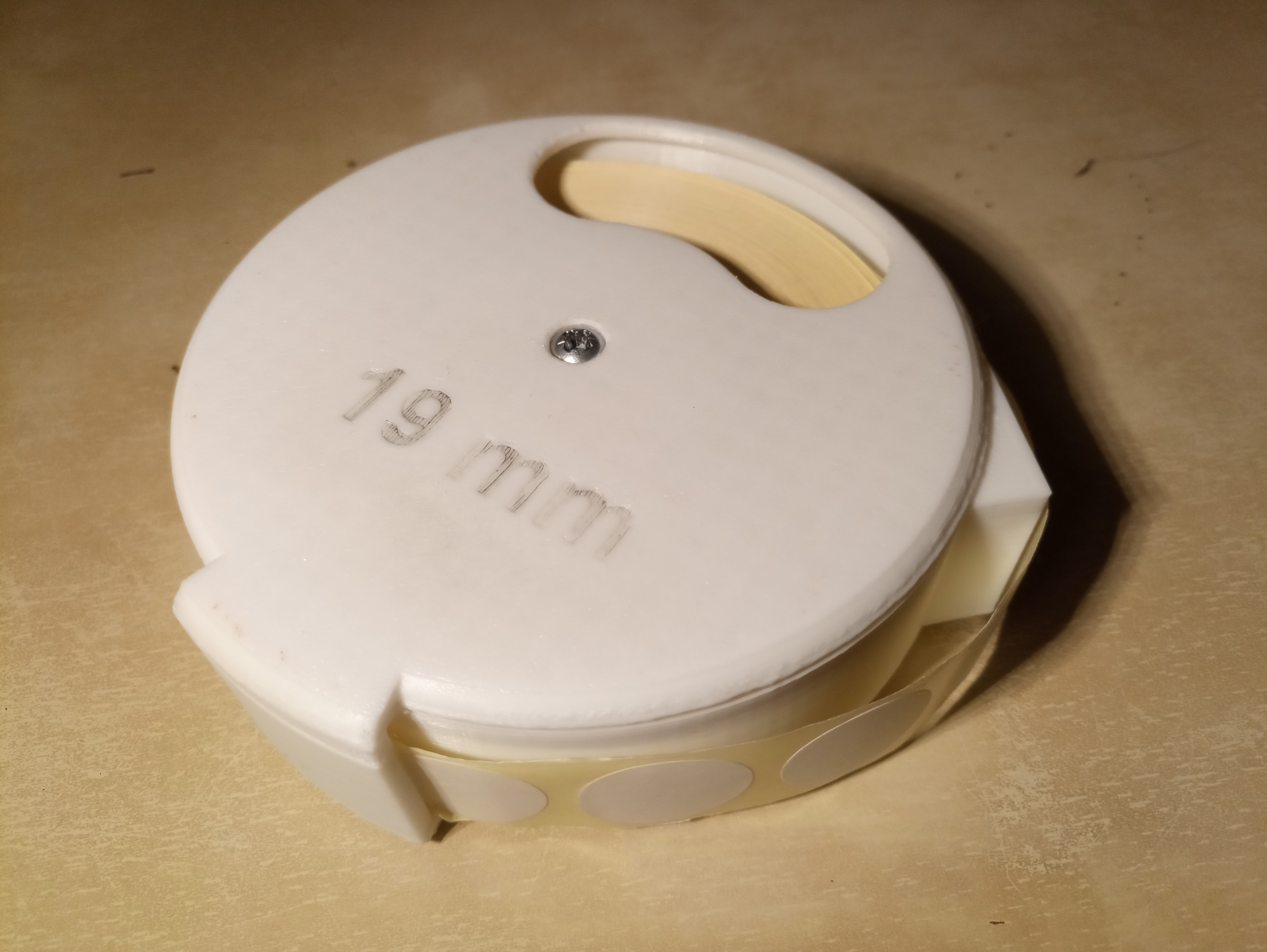 Miniatura 2 do modelo 3D Case for target stickers