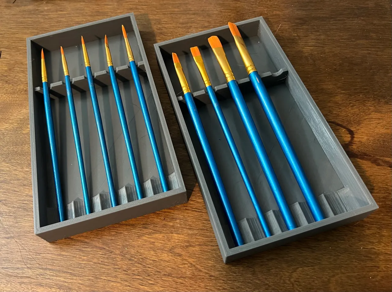 Simple paint brush tray by Ross, Download free STL model