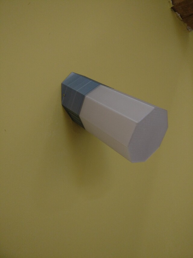Wall-Mount Torch Lamp - socket B22