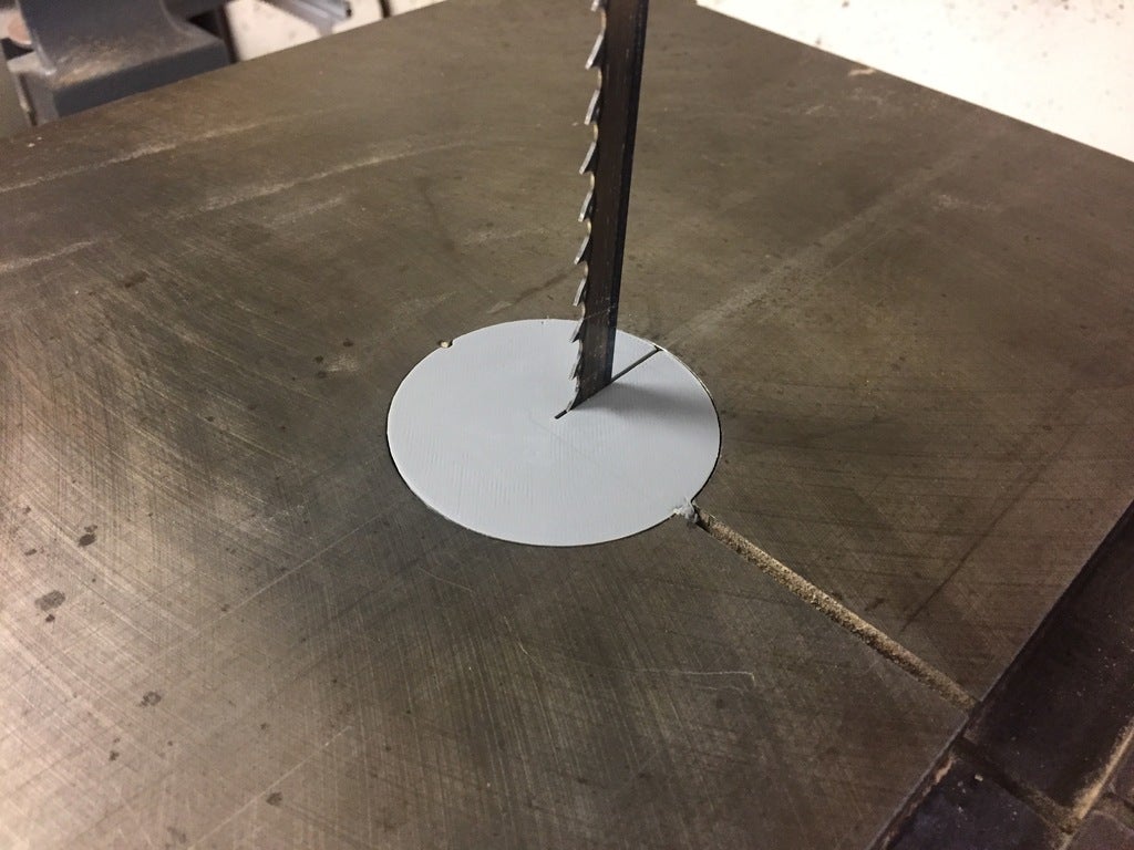 Miniatura 5 do modelo 3D Bandsaw insert plate