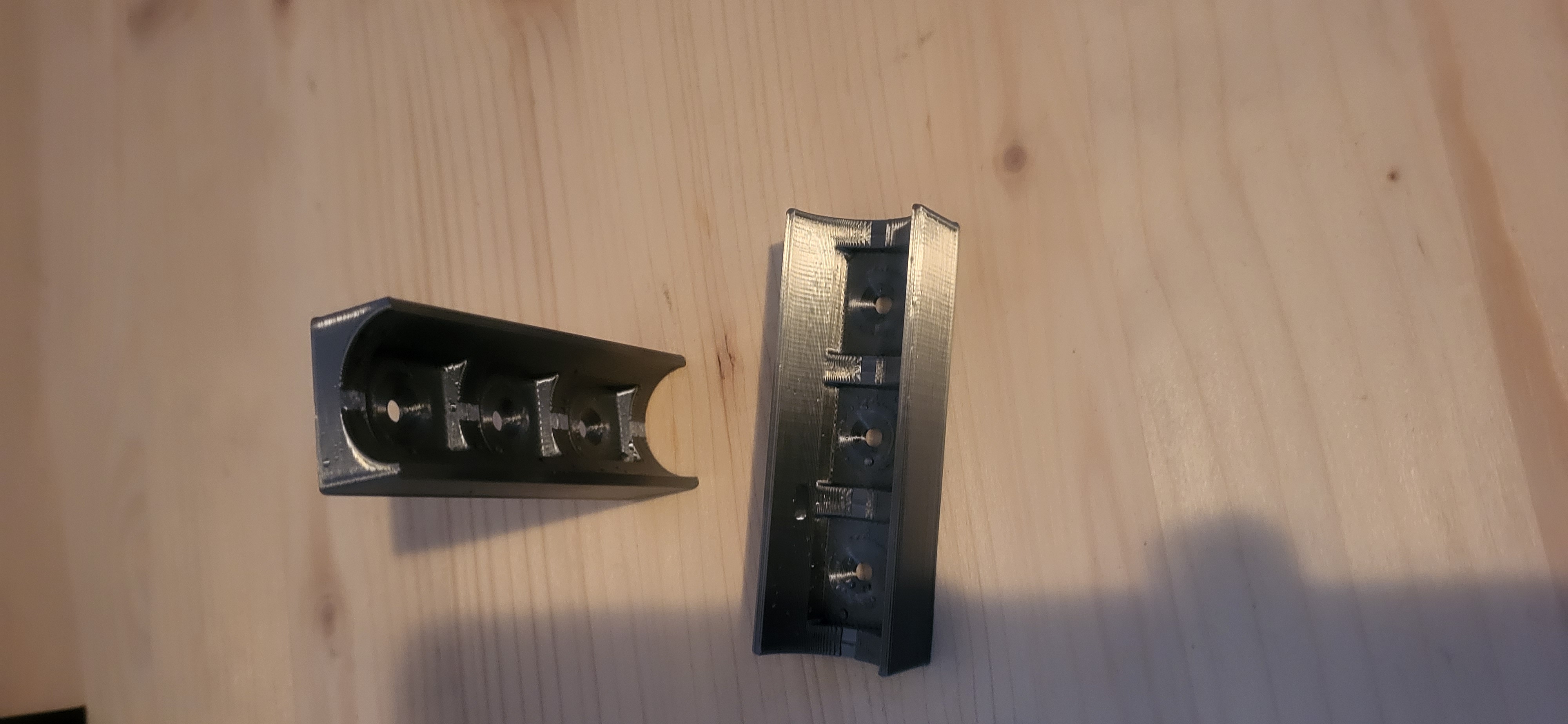 3/4 iron pipe shelve support