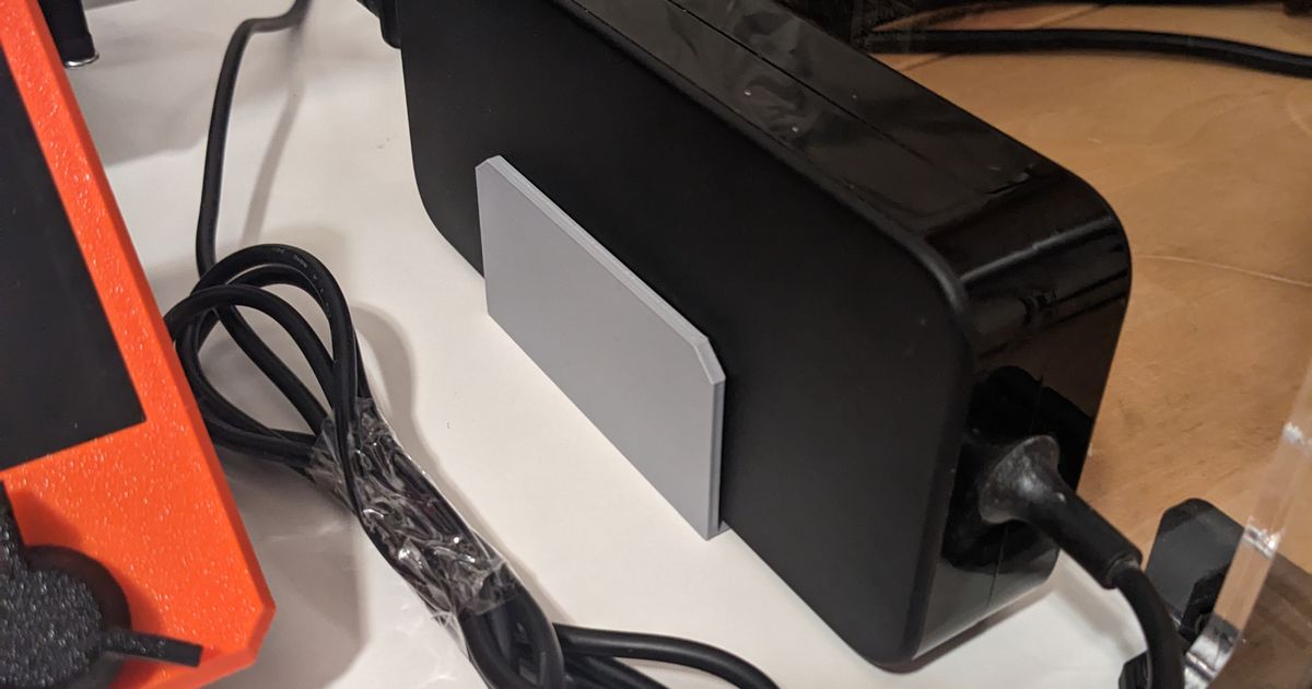 Holder Power Supply by Florian Fritz Download free STL model