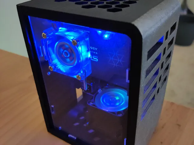 Desktop Pi Case